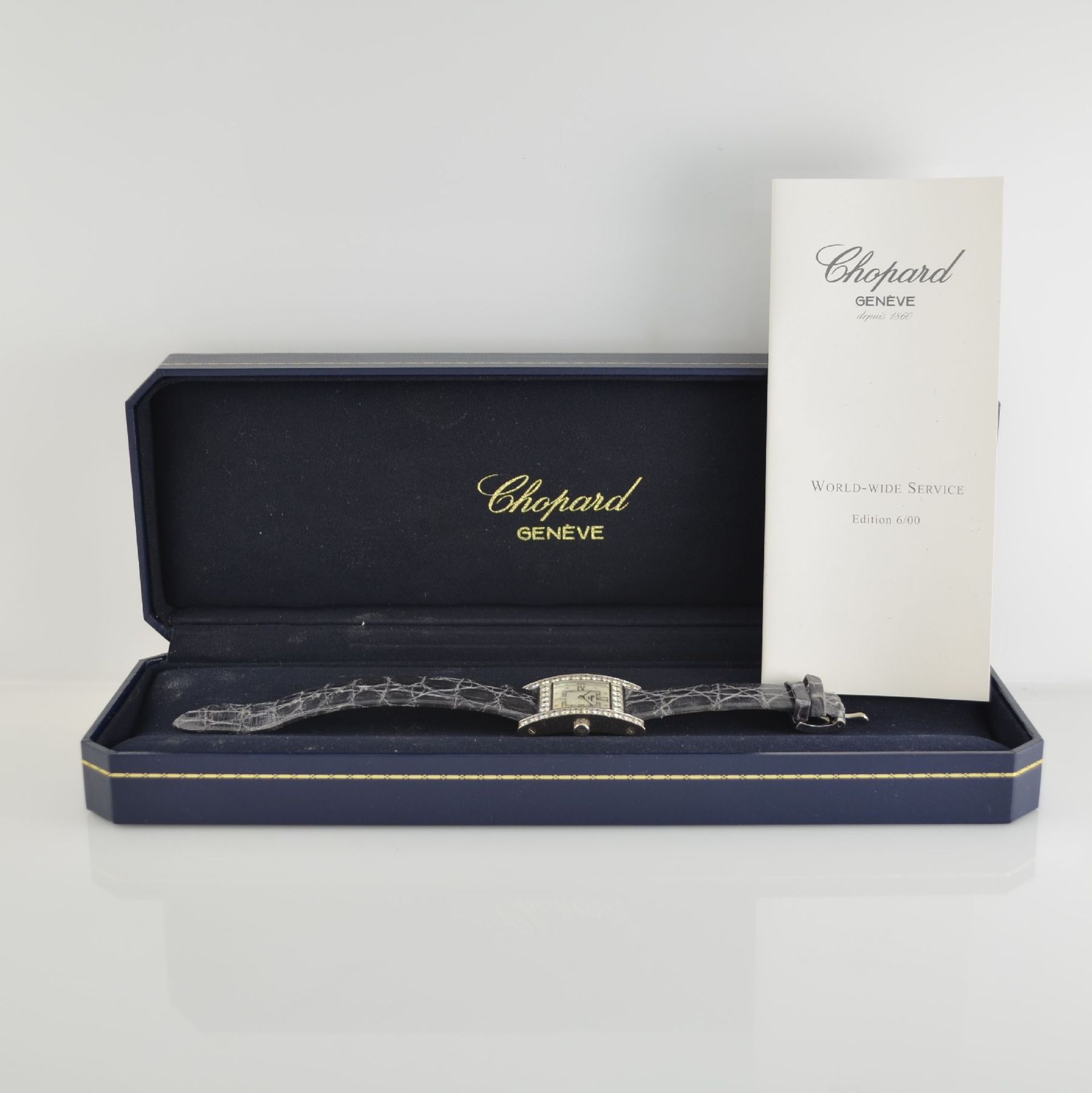 CHOPARD Your Hour 18k white gold and diamond set ladies wristwatch series Your Hour, Switzerland - Bild 7 aus 9