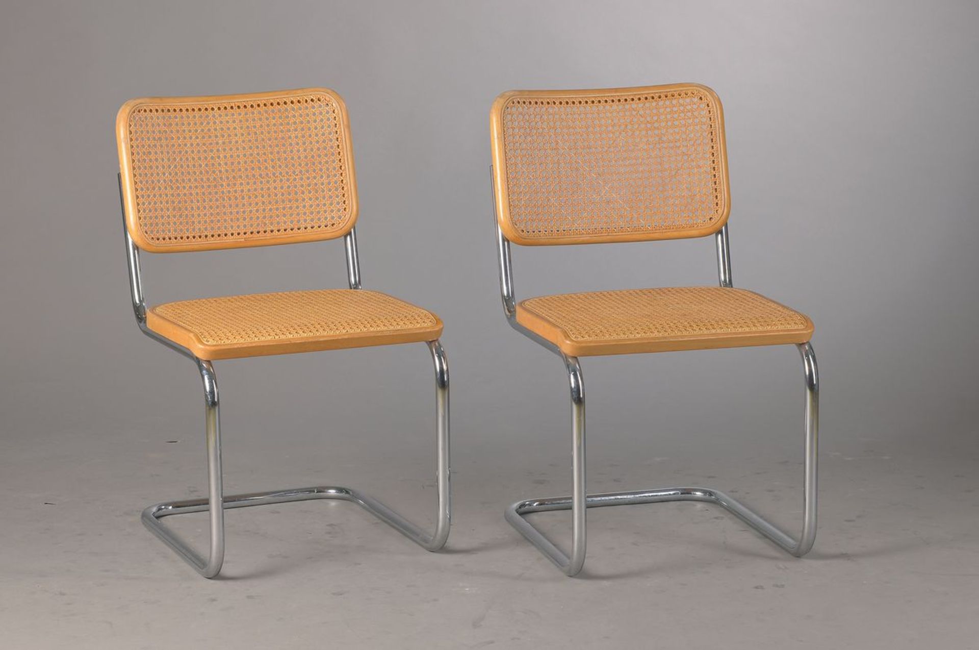 Four free oscillators, execution Thonet, designed by Marcel Breuer "S32" around 1928, execution of