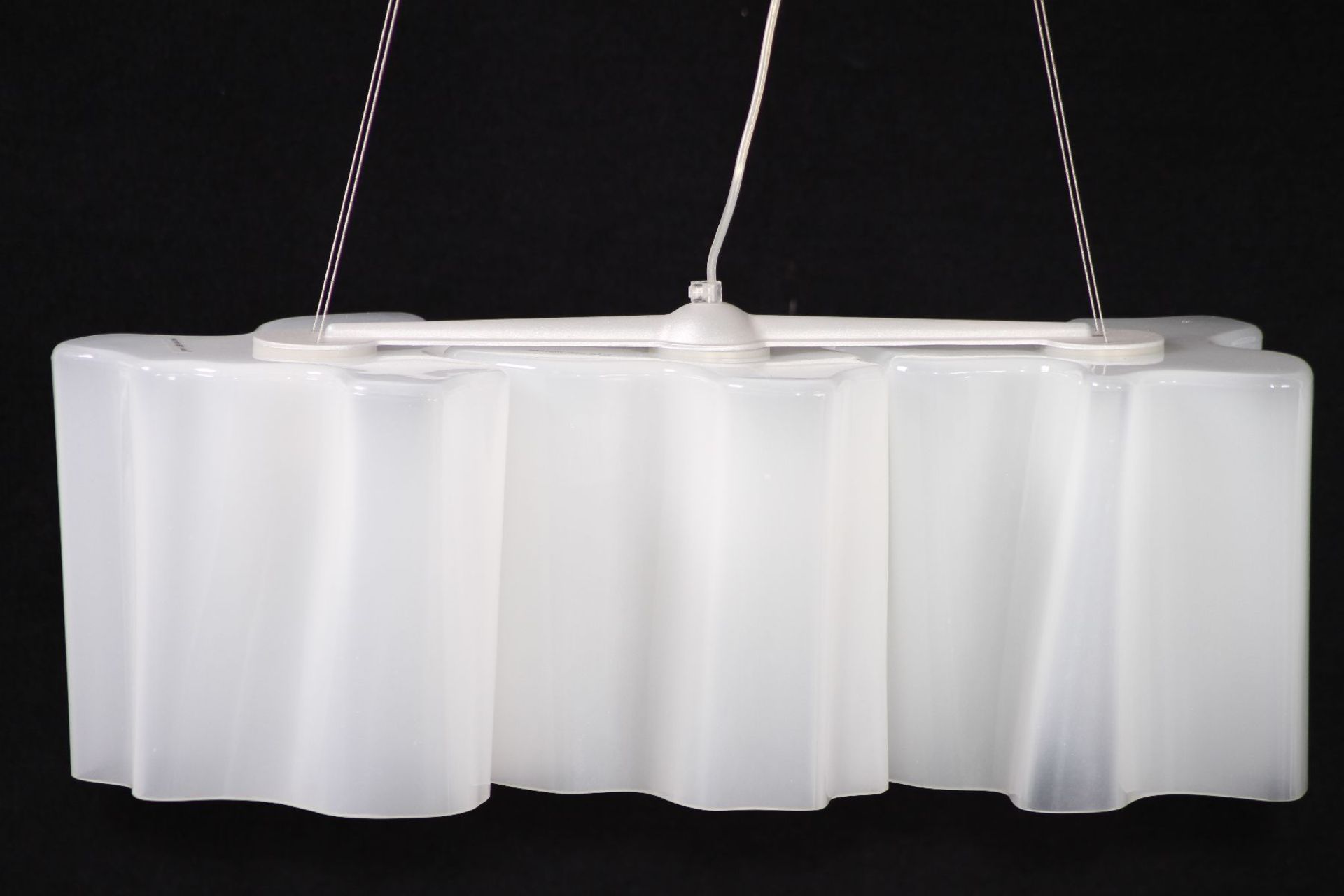 Ceiling Lamp "Artemide" Logico Mini, each 3 lampshades made of glass, hight can be changed, 3 - Bild 2 aus 4