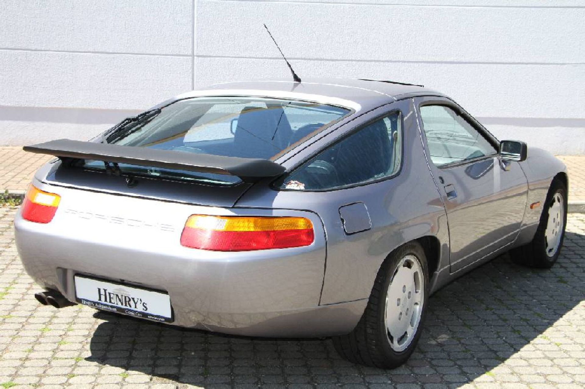 PORSCHE 928 GT, Chassis Number: WPOZZZ92ZLS840698, first registered 11/1989, 3. owners, mileage - Bild 10 aus 10