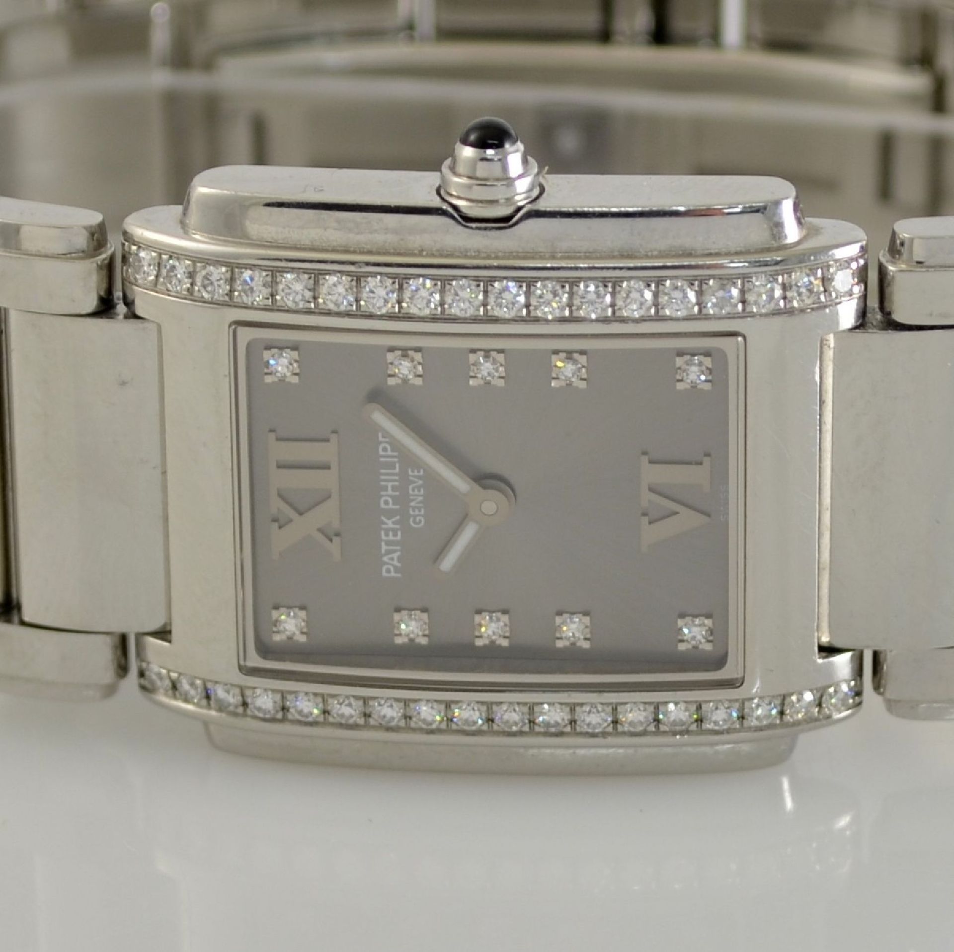 PATEK PHILIPPE ladies wristwatch series Twenty-4, Switzerland around 2010, reference 4910/010, 4- - Bild 2 aus 8