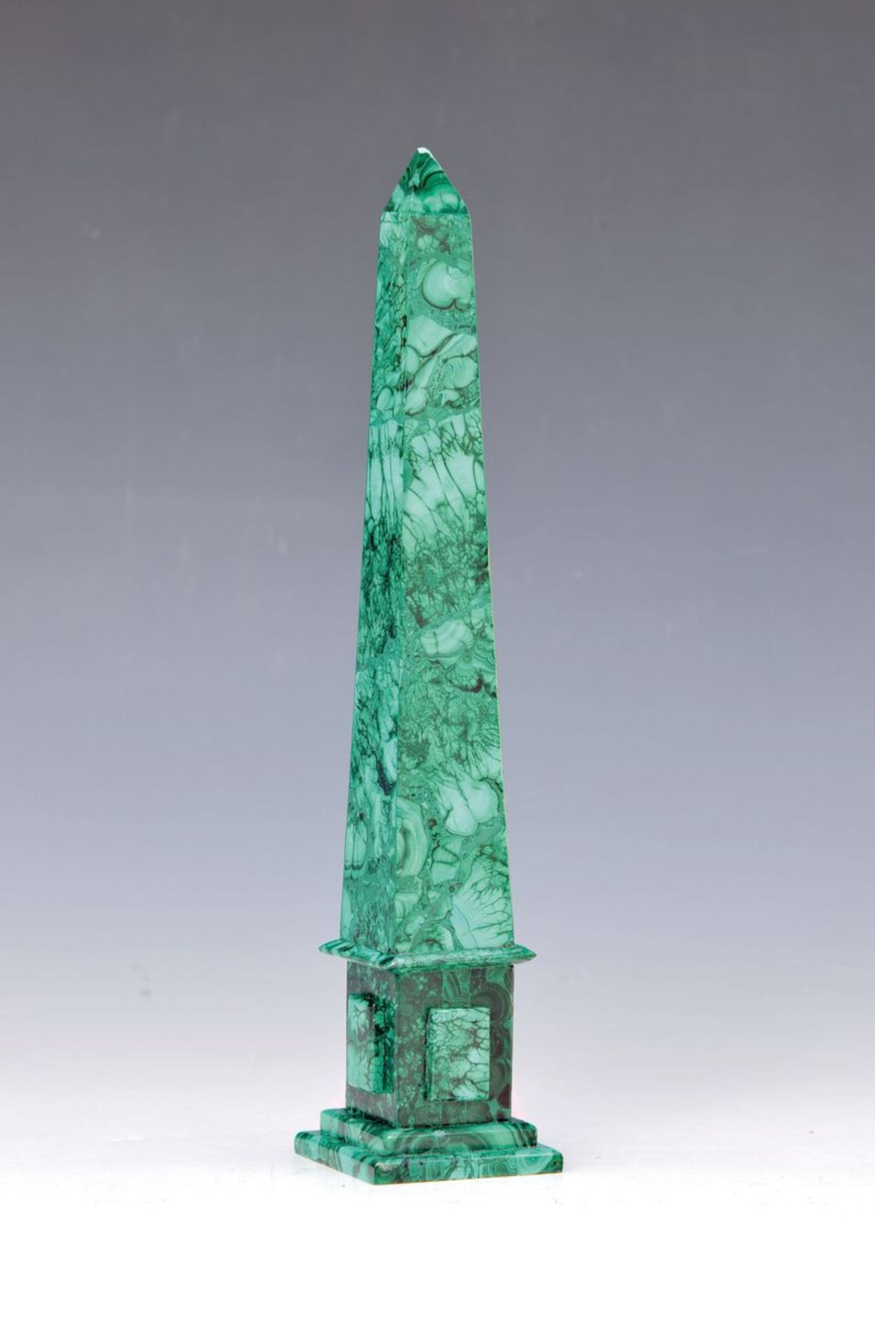 Obelisk, malachite, latter, H. approx. 28cm
