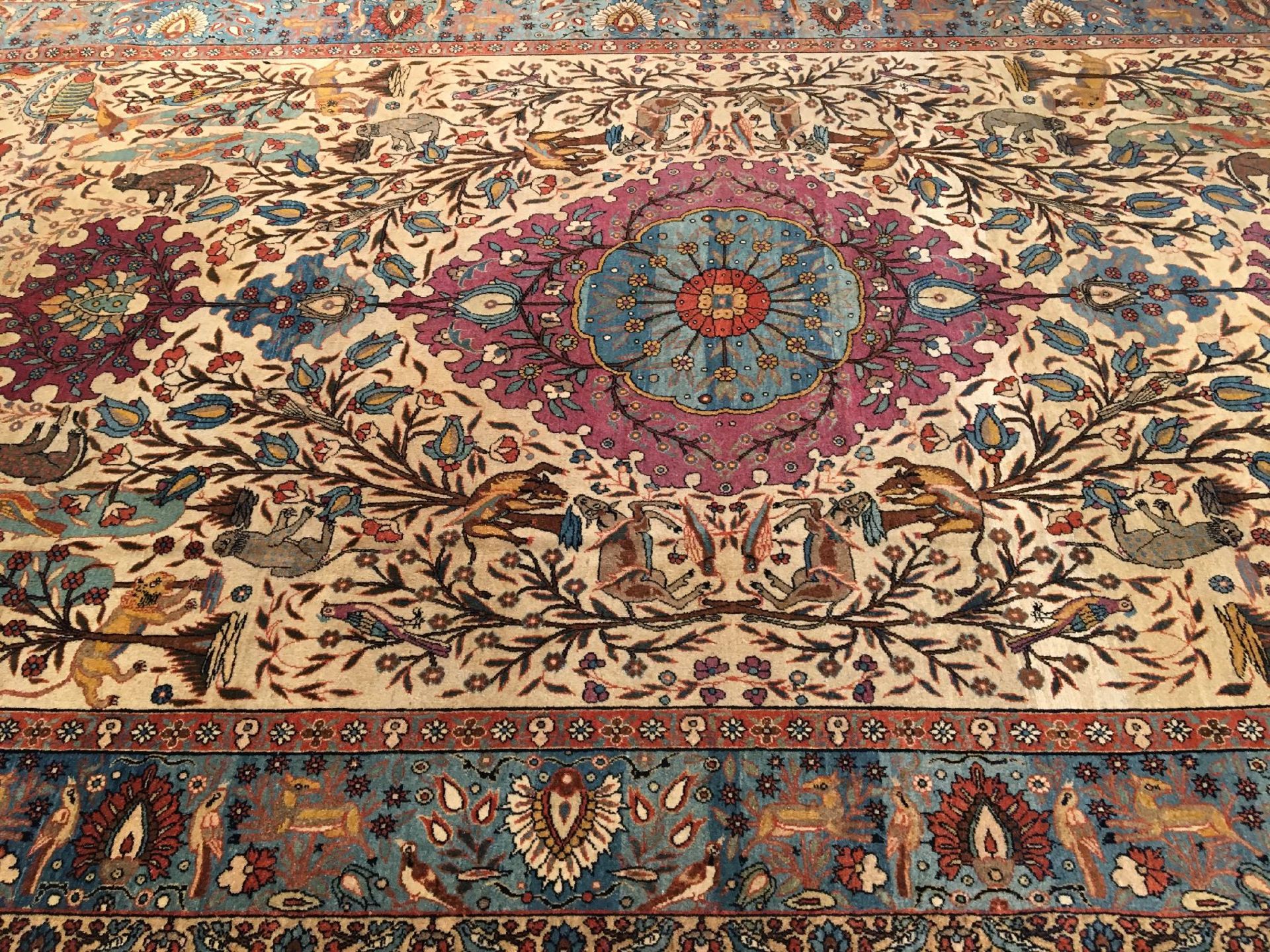 Seltener großer Teheran antik, Zentralpersien, 19.Jhd., Korkwolle geknüpft auf Baumwolle. Großer - Bild 5 aus 10