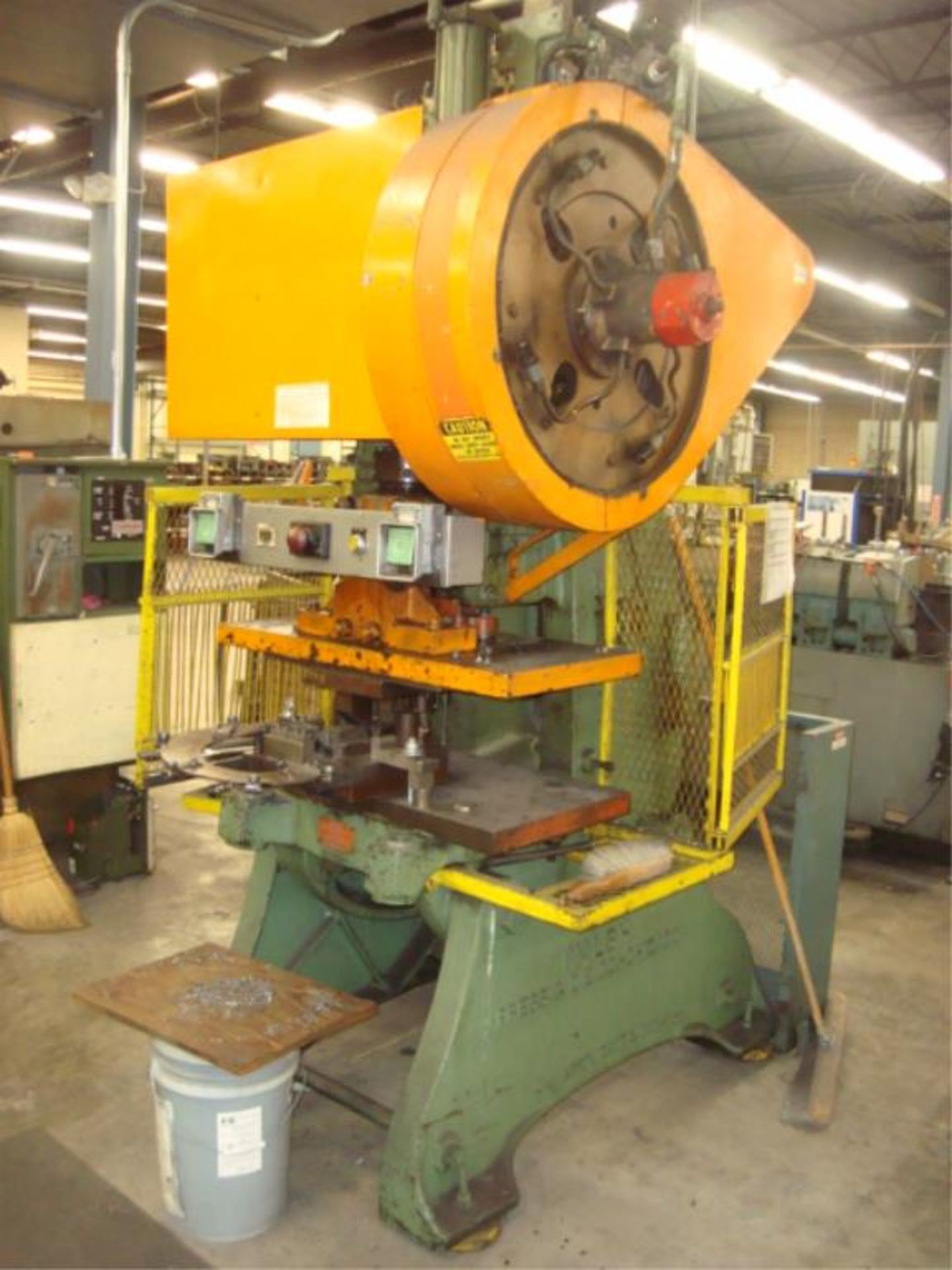 35 Ton Capacity Punch Press