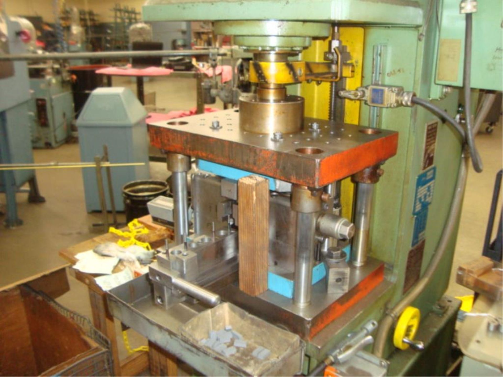 6 Ton Capacity MultiPress - Image 4 of 7