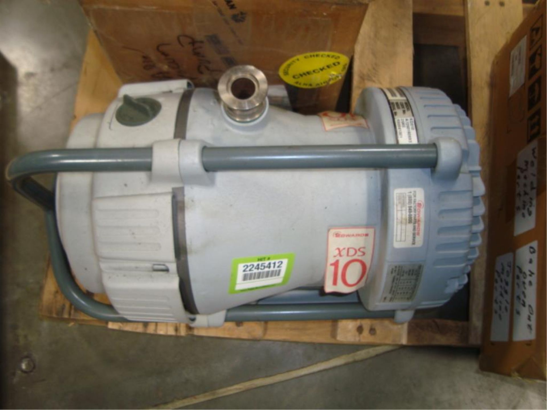 Vacuum Pump - Image 2 of 4