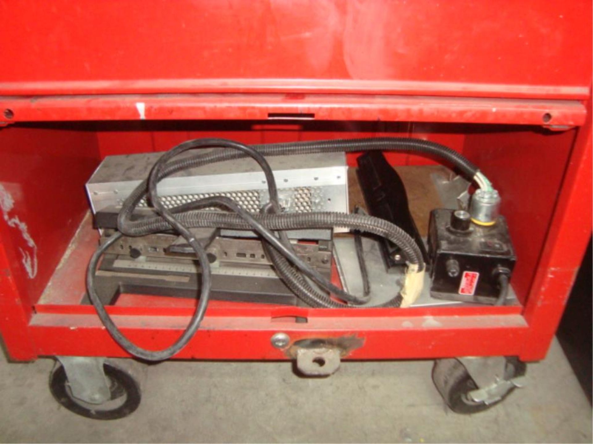 Tool Box With Assorted Tools - Image 7 of 9