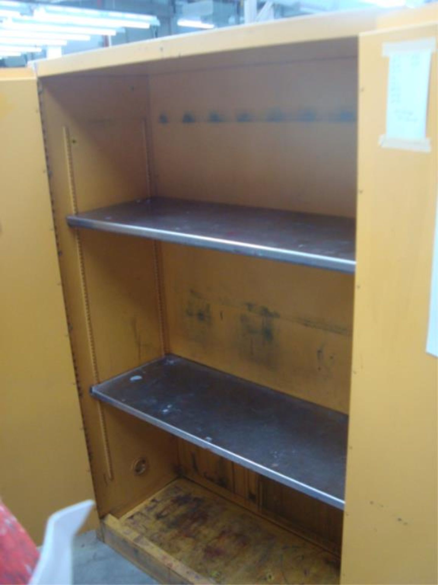 Flammables Storage Cabinets - Image 4 of 4