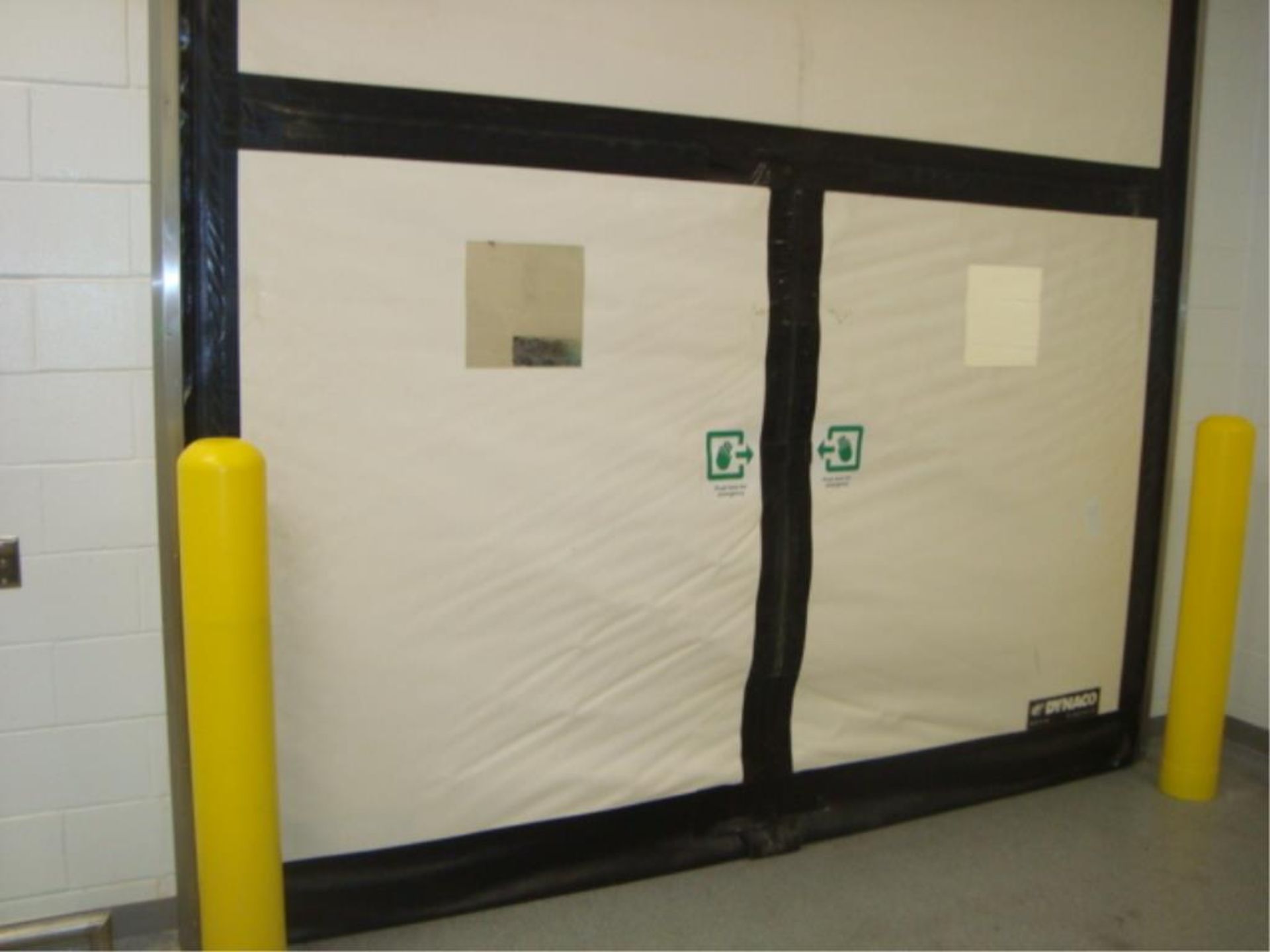 Cleanroom Roll Up Curtain Door - Image 3 of 8