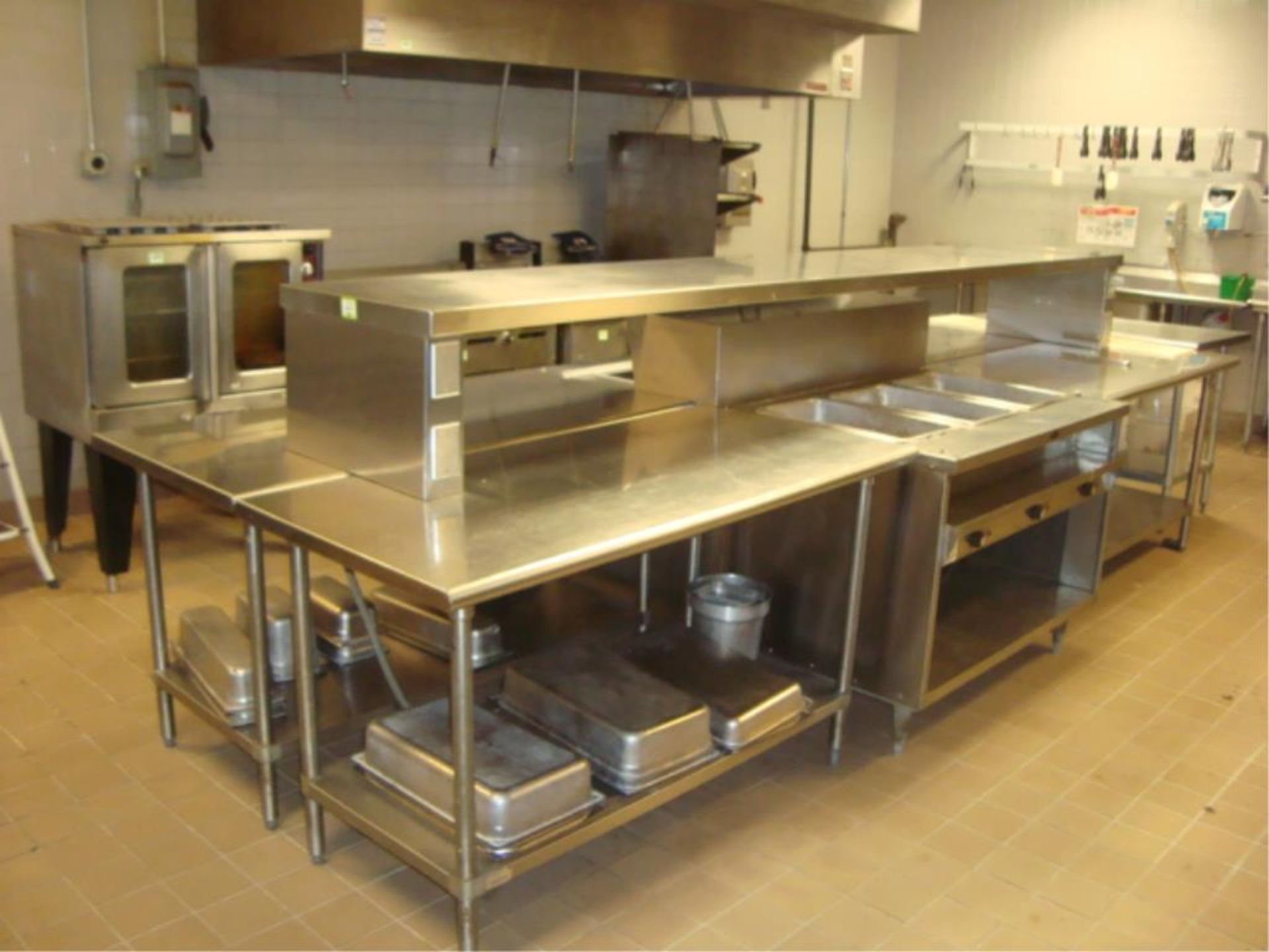 SS Cafeteria Food Preparation Station