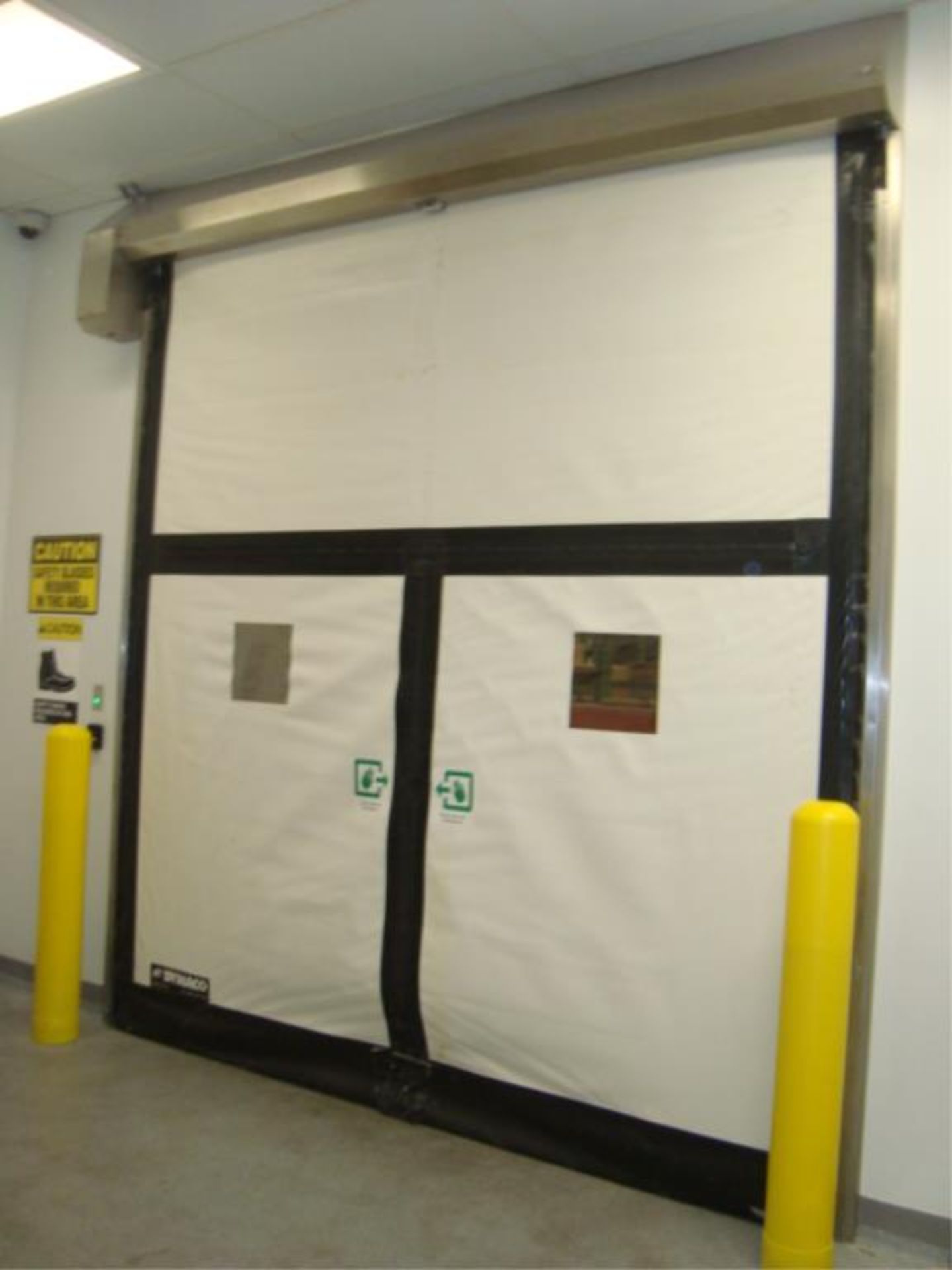 Cleanroom Roll Up Curtain Door - Image 5 of 8