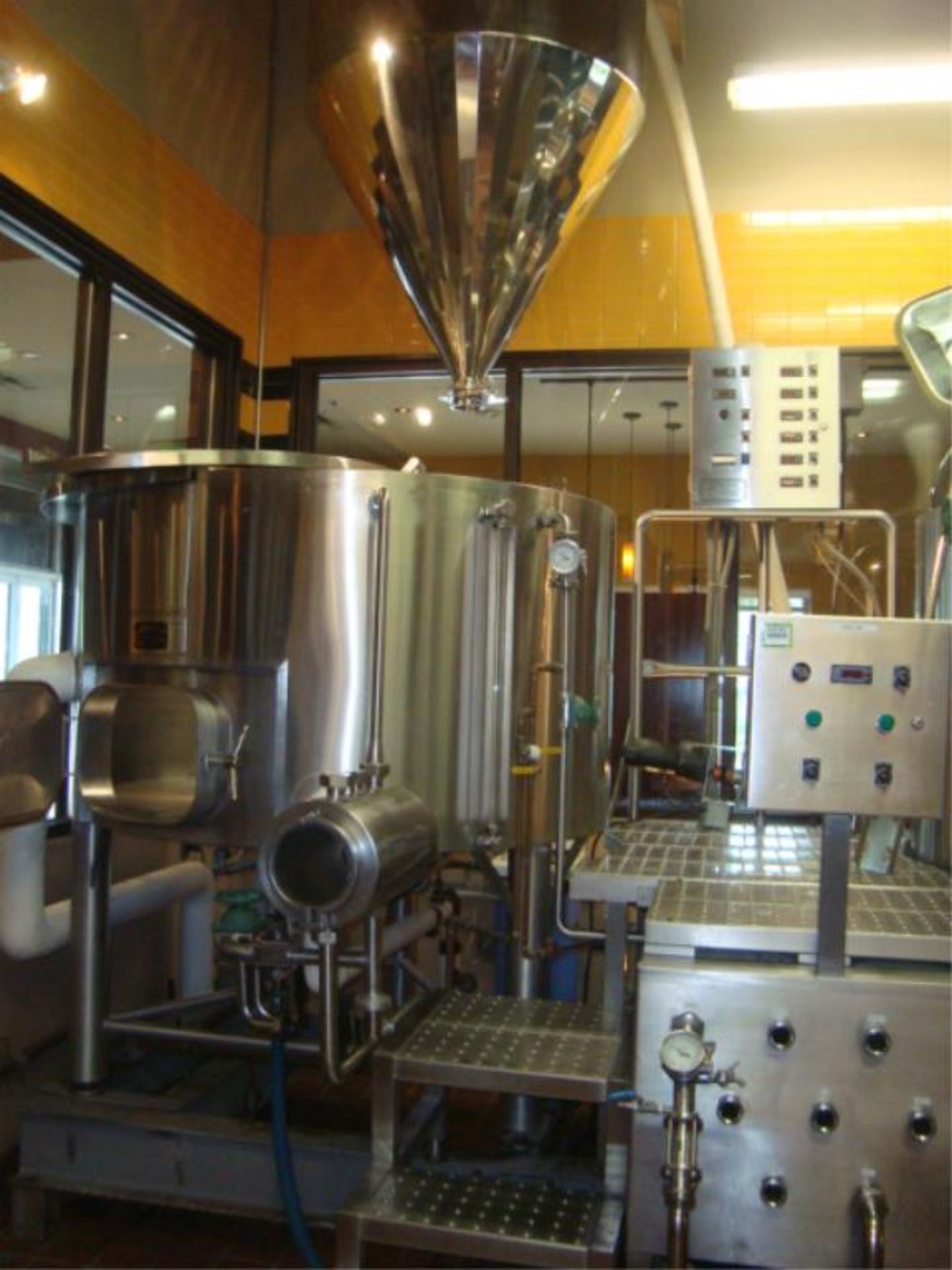 Brew Batch Mixing Station - Image 5 of 30