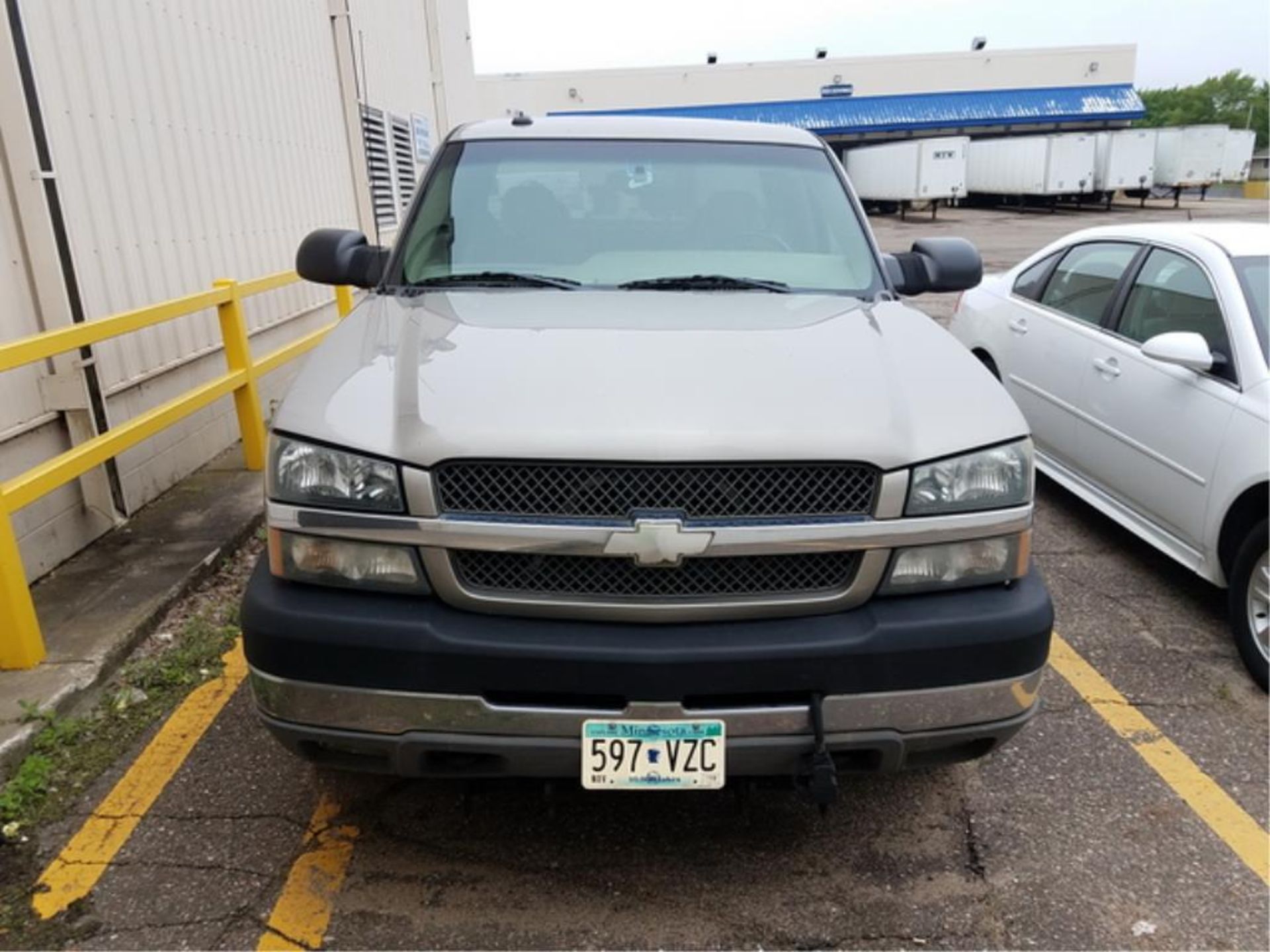 Extended Cab Pickup Truck