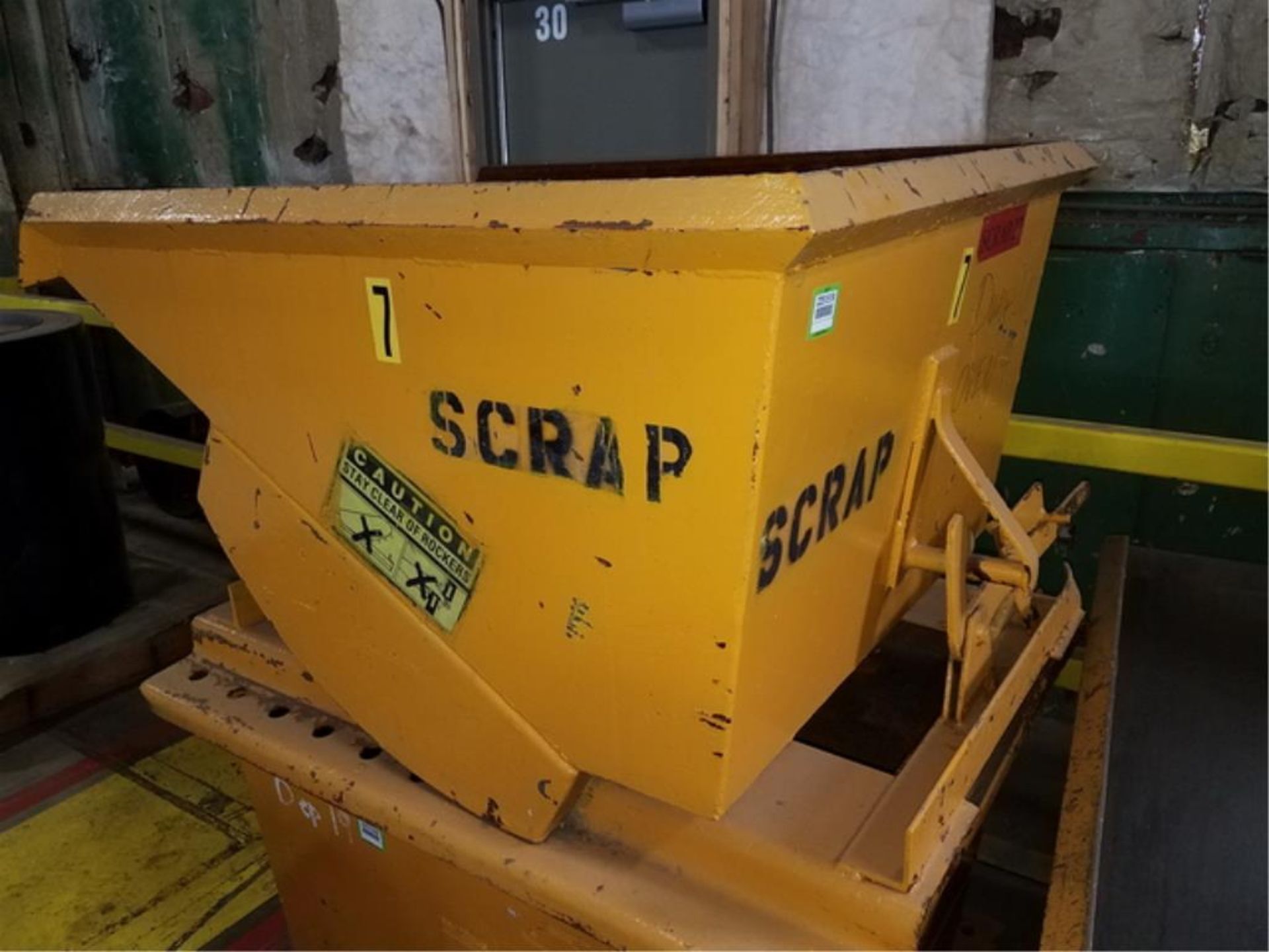 Self Dumping Hopper