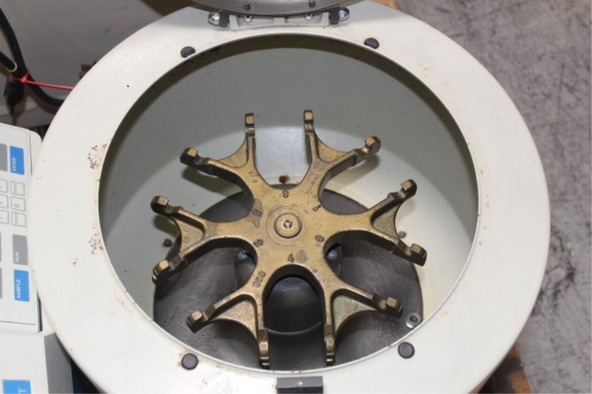 Benchtop Centrifuge - Image 2 of 2