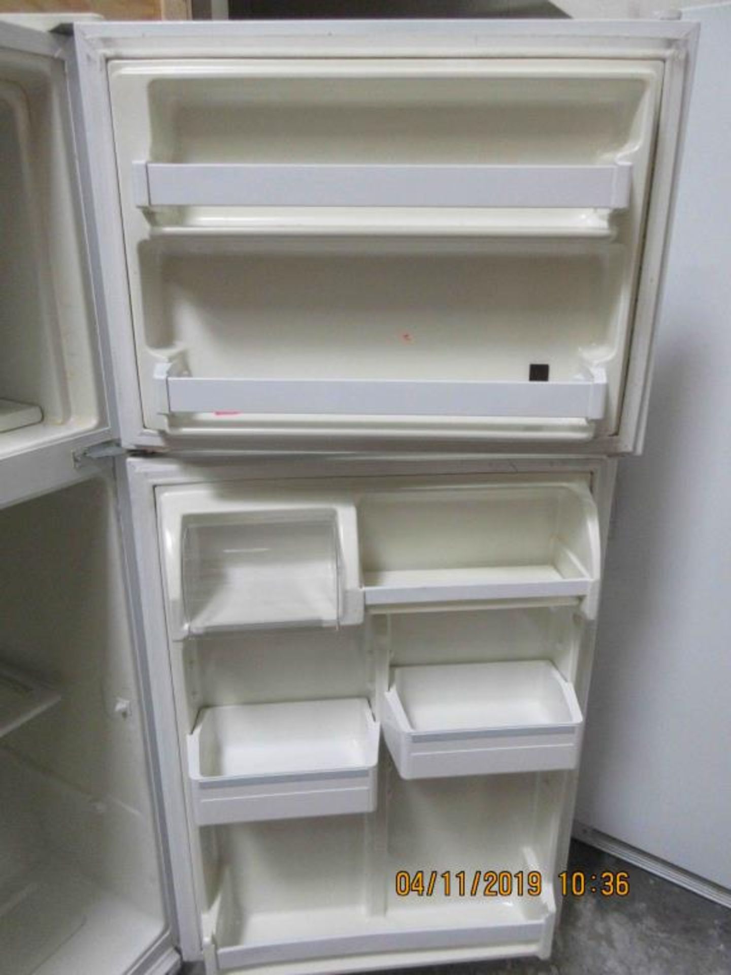Refrigerator - Image 3 of 4