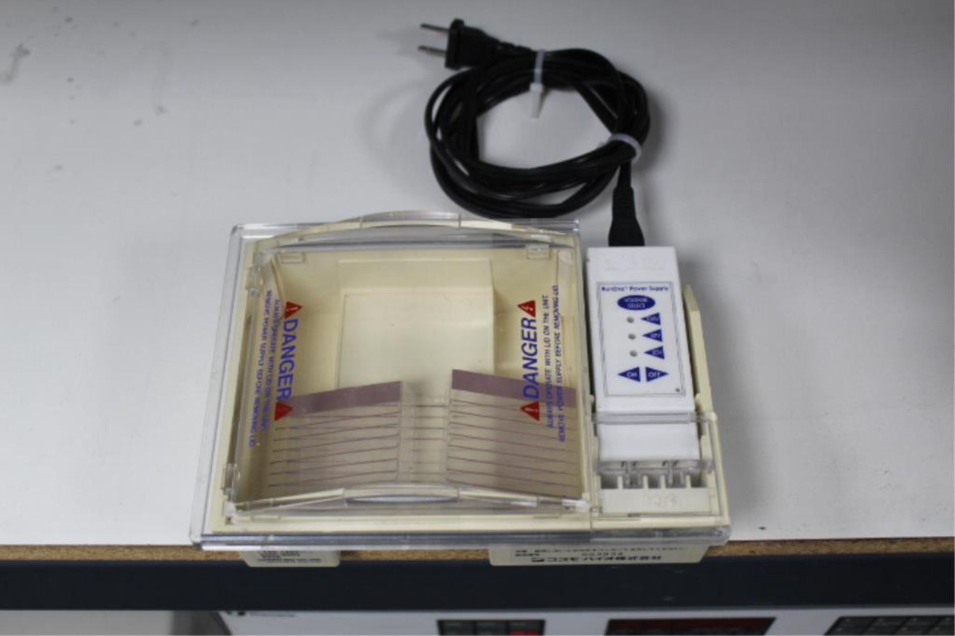 Electrophoresis System - Image 2 of 2