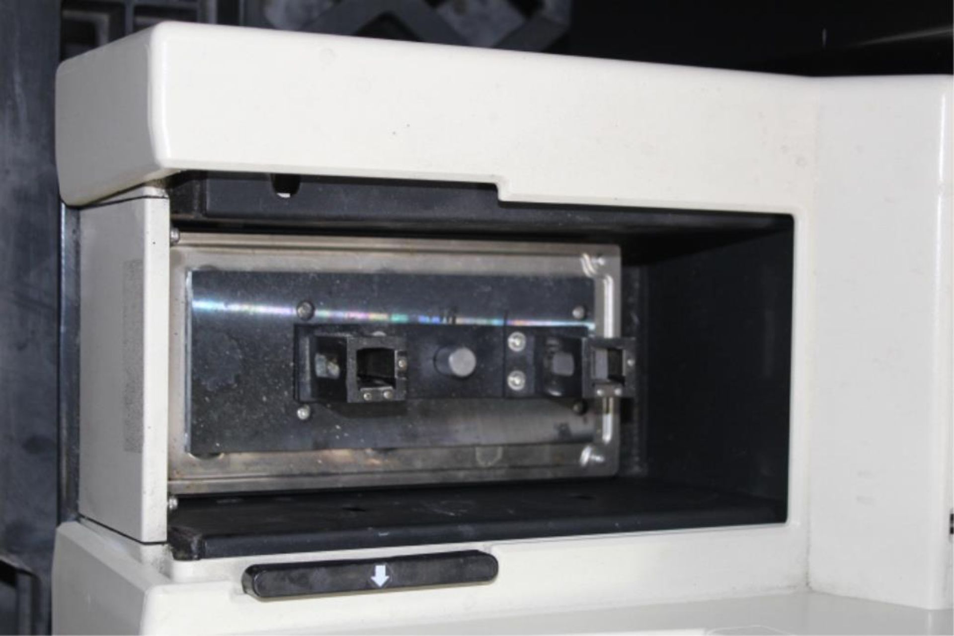 Spectrophotometer - Image 2 of 4