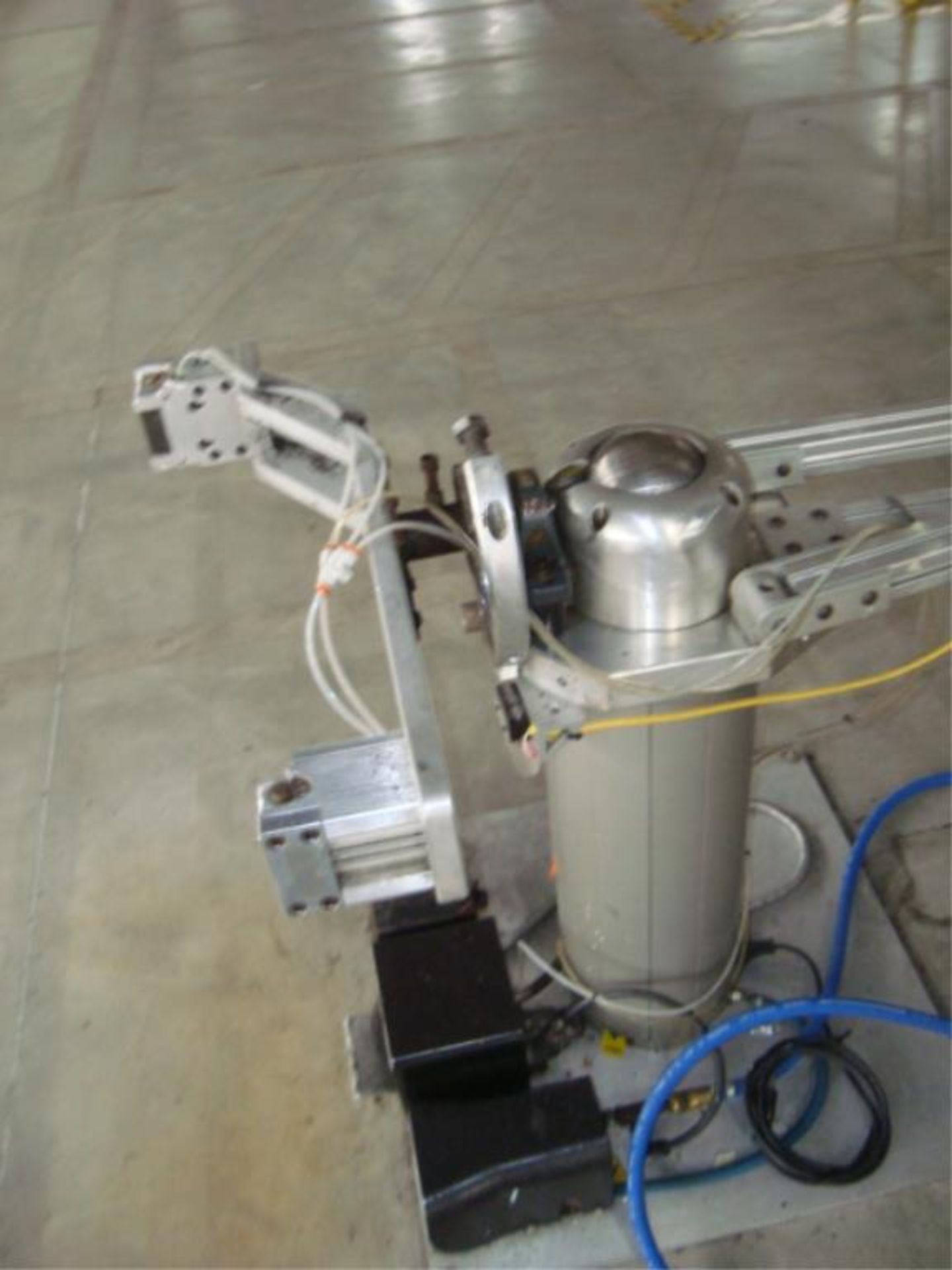 Ergo-Tech (Ergotronix) (Lot of 5) Ergonomic Pneumatic Work Positioners ...