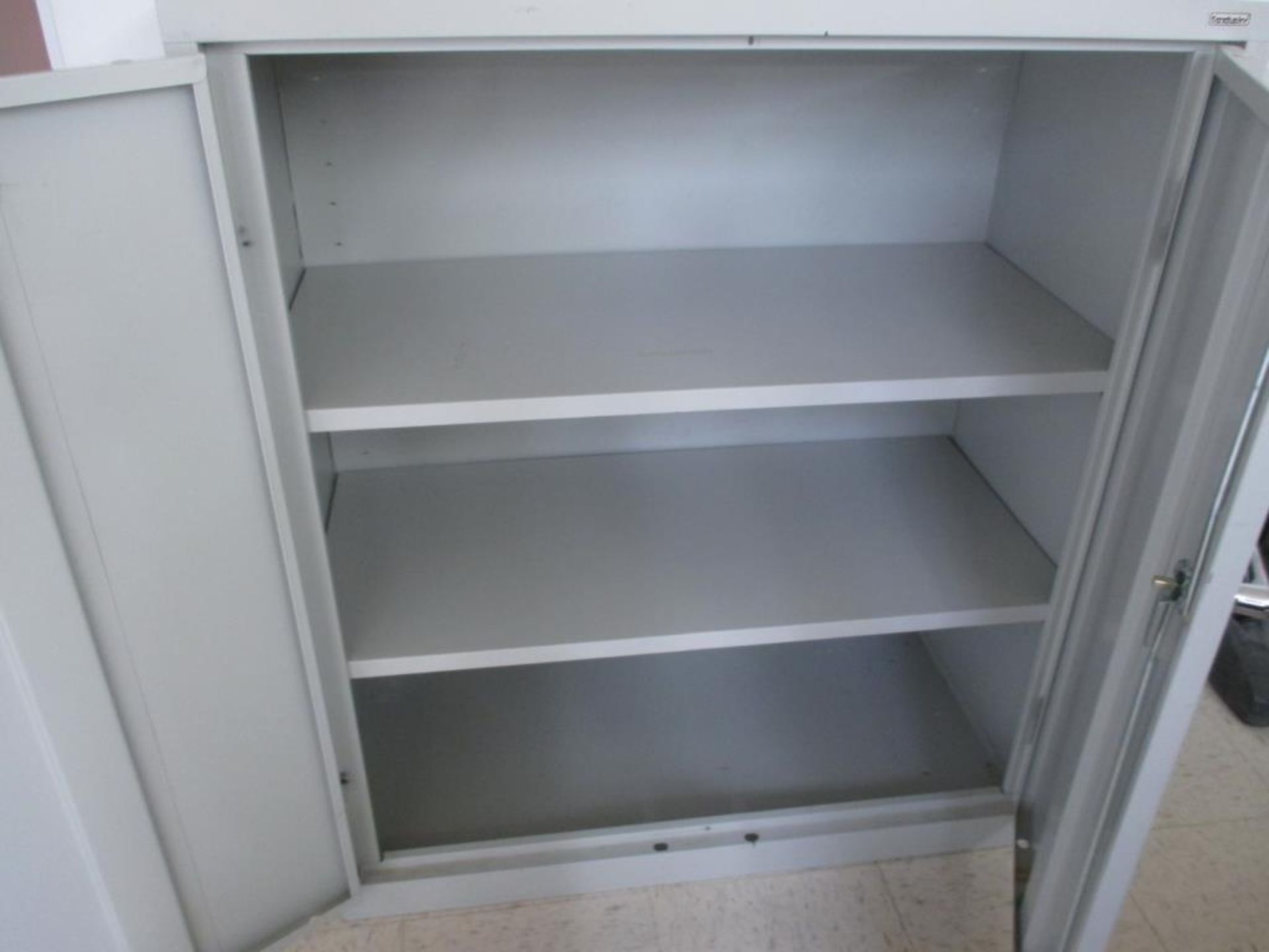 Metal Storage Cabinet - Image 2 of 2