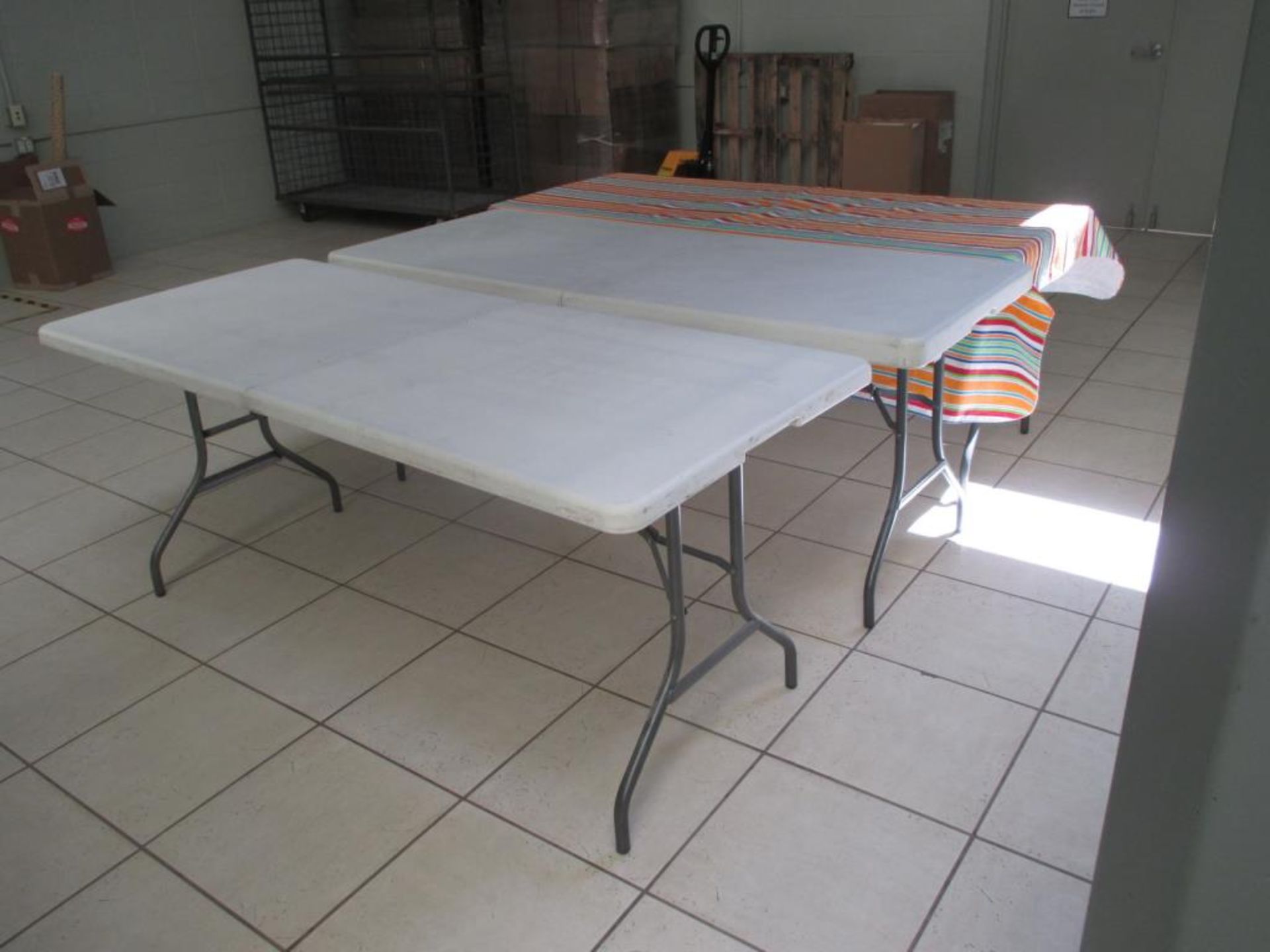 Lunch Room Folding Tables and Chairs - Image 3 of 5