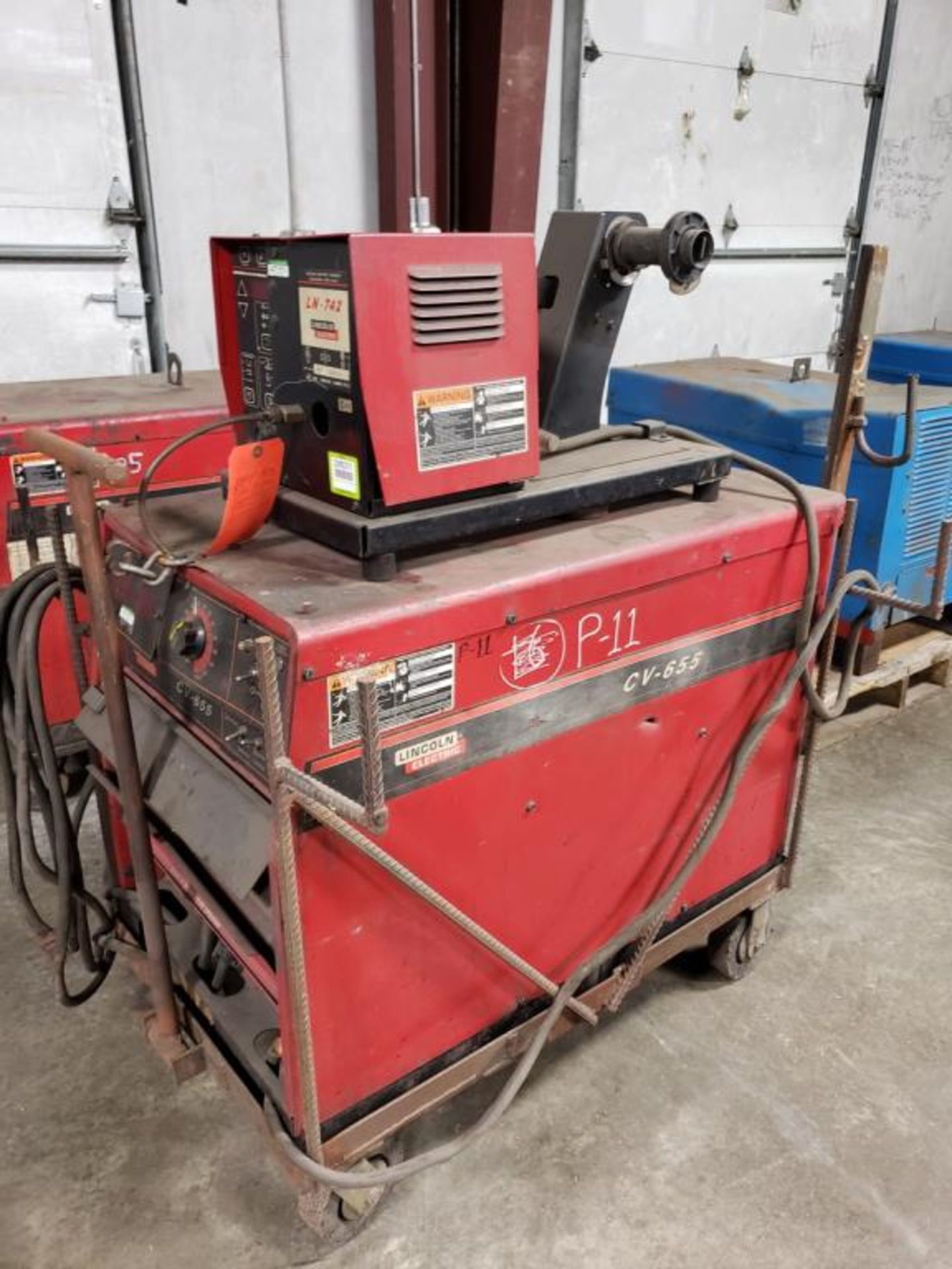 MIG Welder with Wire Feeder - Image 5 of 6