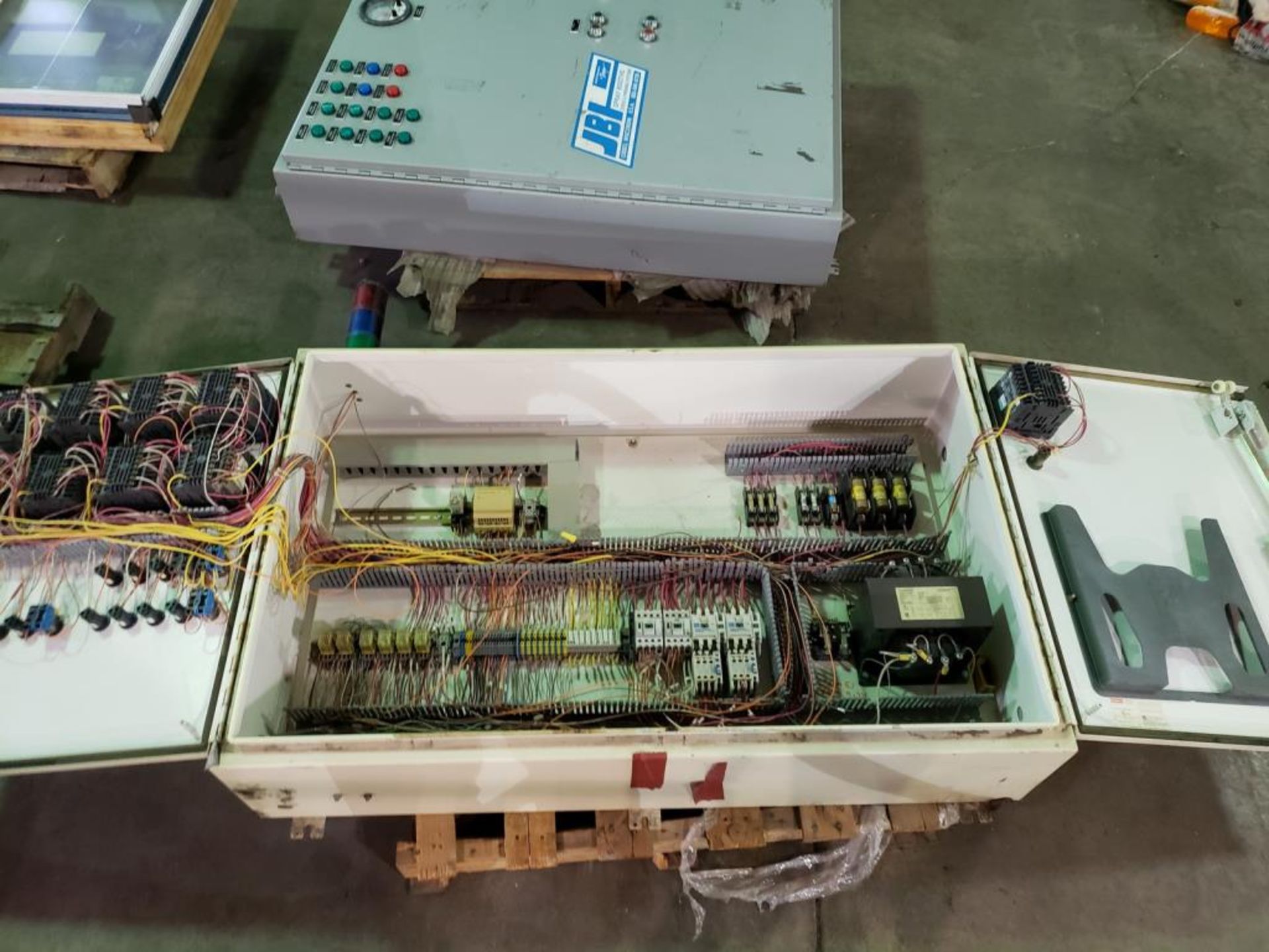 Furnace Controller Cabinet - Image 3 of 12