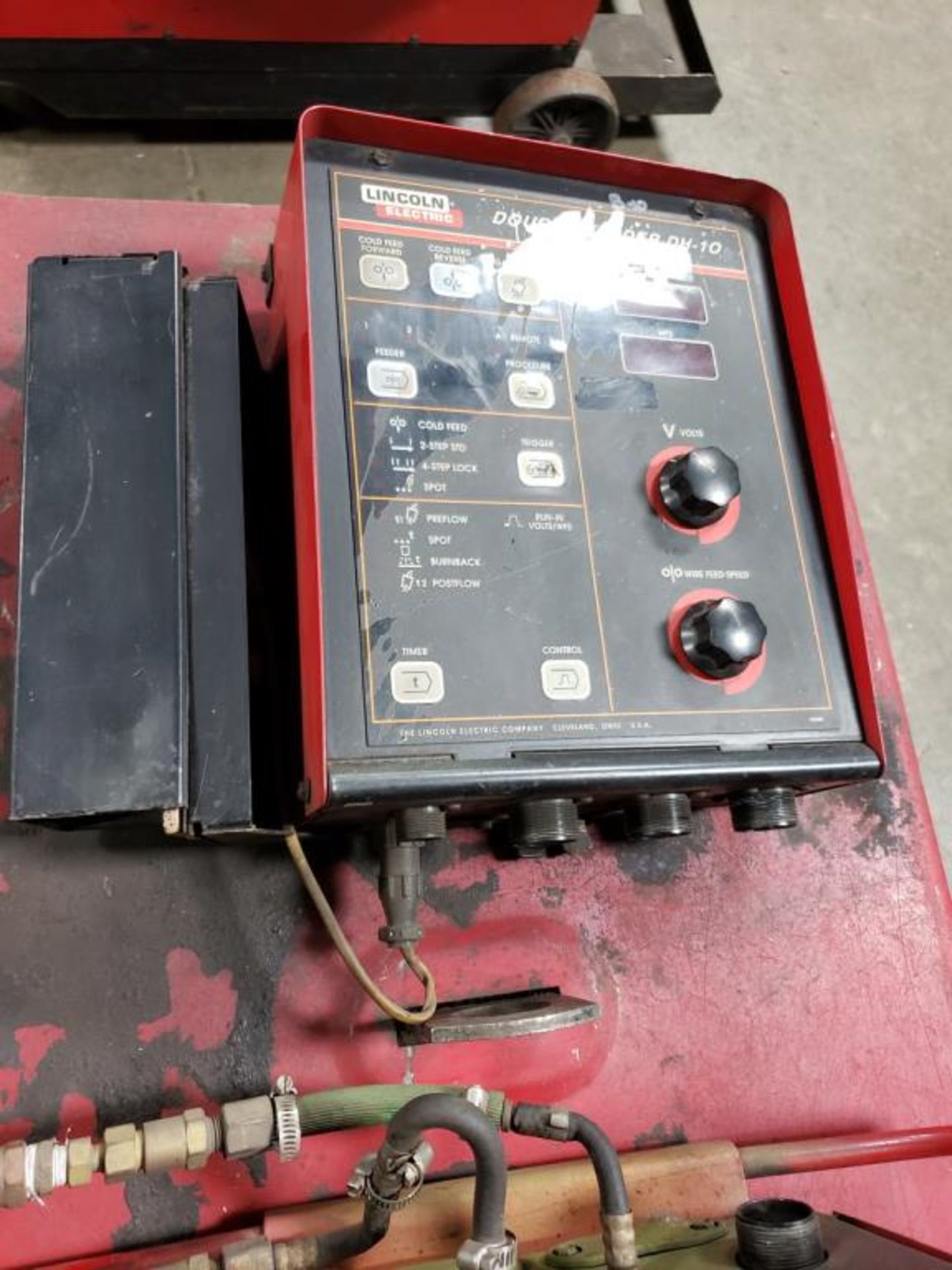 MIG Welder with Feeder - Image 3 of 6