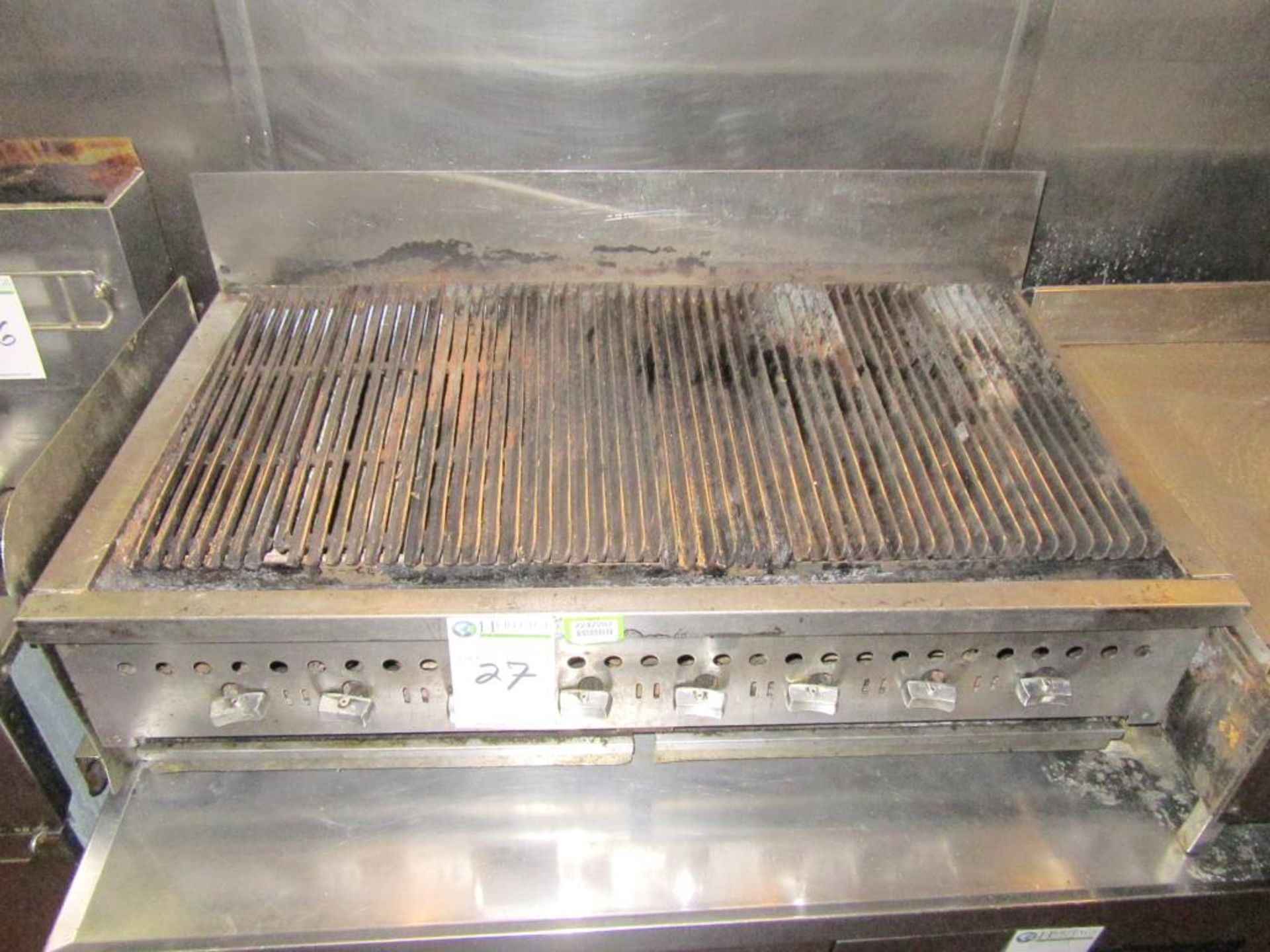 Gas Grills - Image 4 of 9