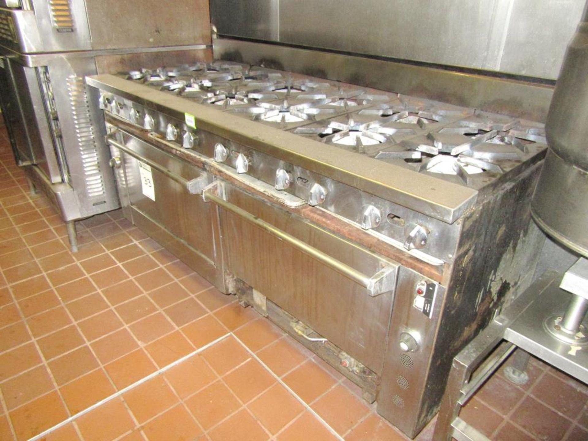 Gas Range / Oven - Image 7 of 7