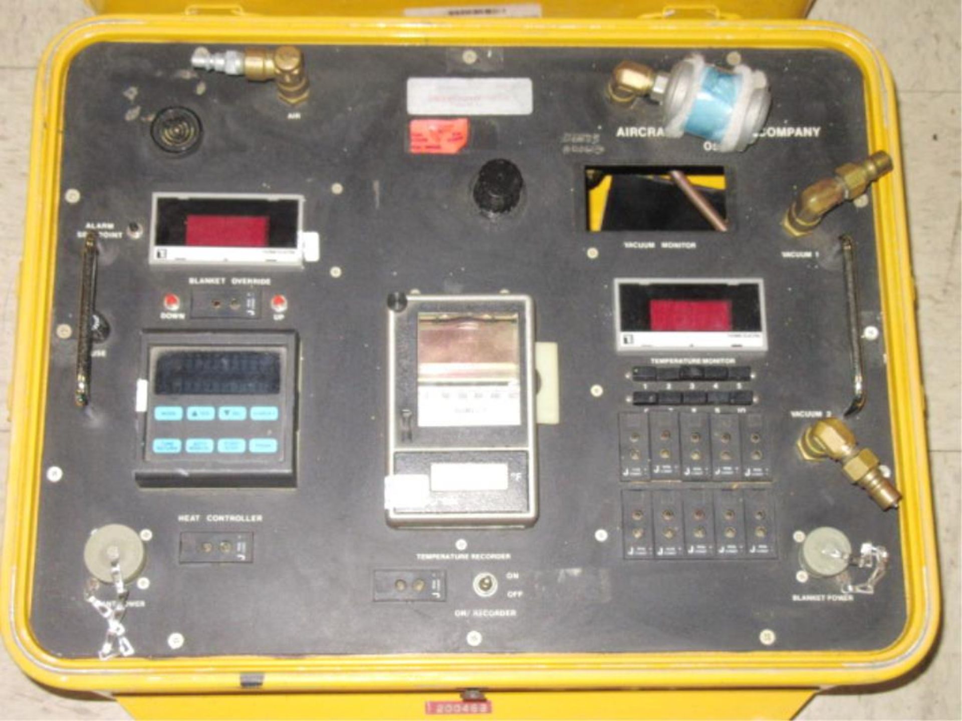 Test Equipment - Image 2 of 3