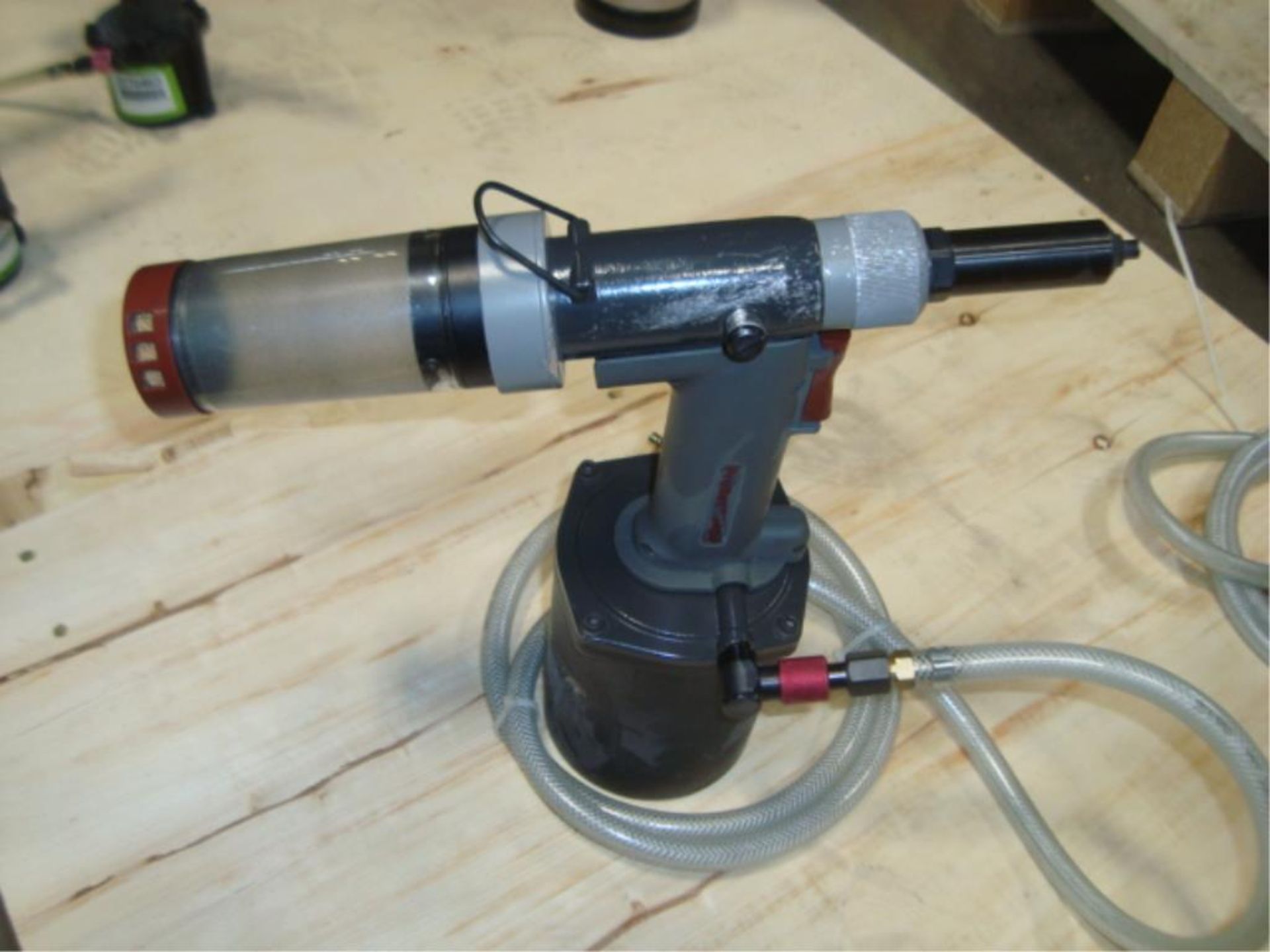 Pneumatic Rivet Tool Gun - Image 5 of 8