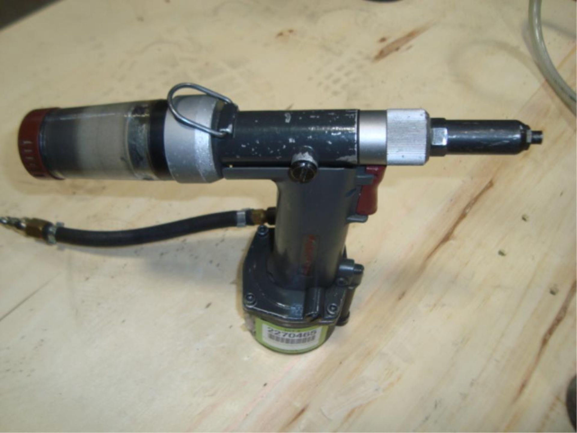 Pneumatic Rivet Tool Gun