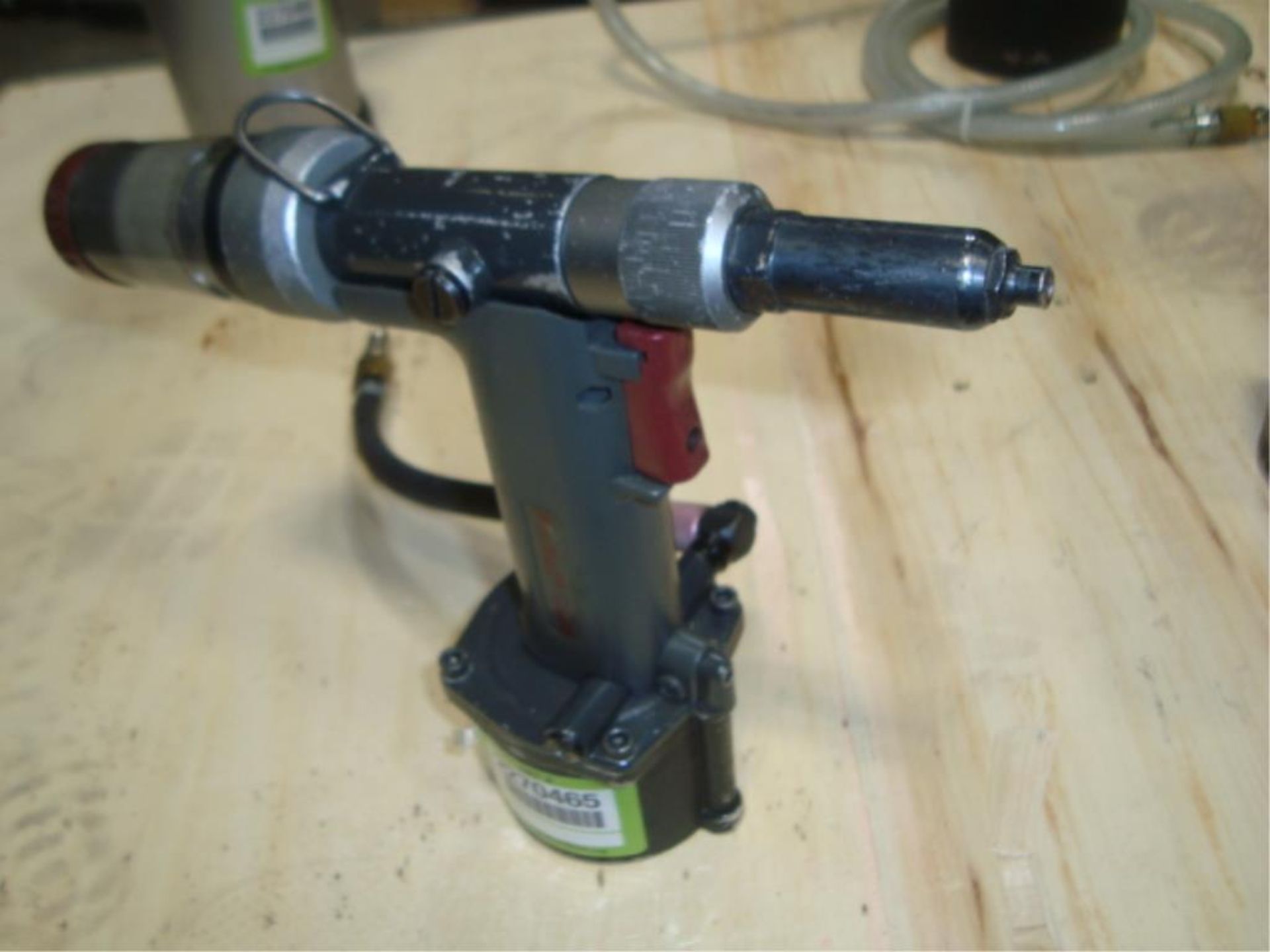 Pneumatic Rivet Tool Gun - Image 5 of 8