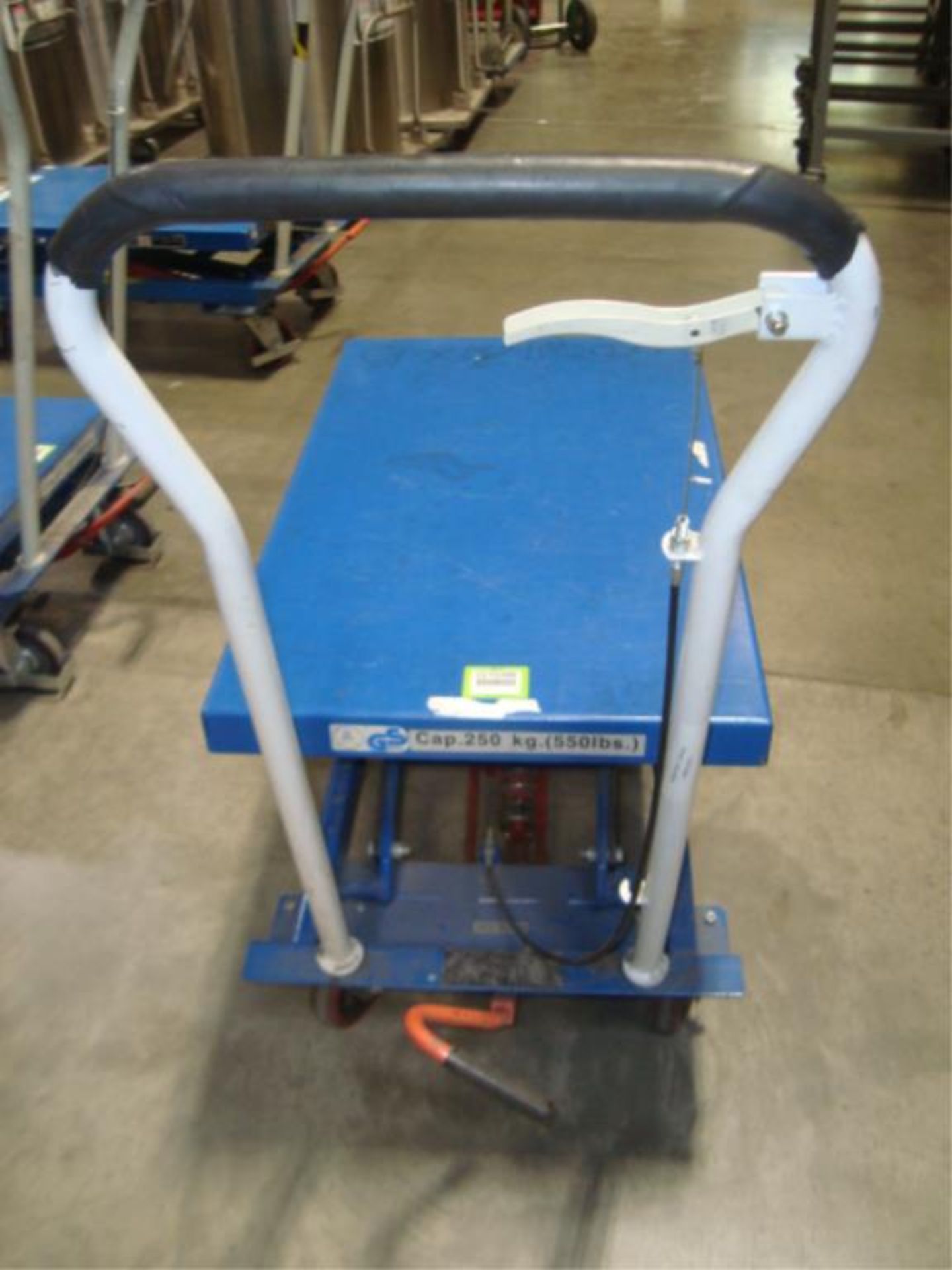 Hydraulic Lift Table - Image 5 of 8