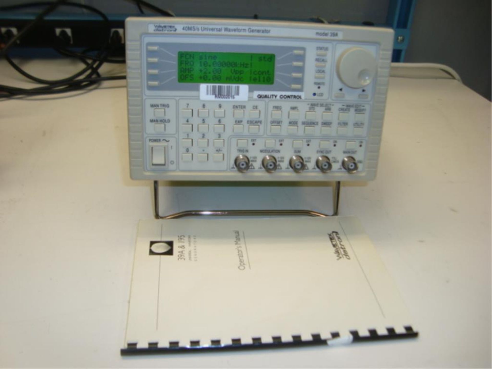 Universal Waveform Generator