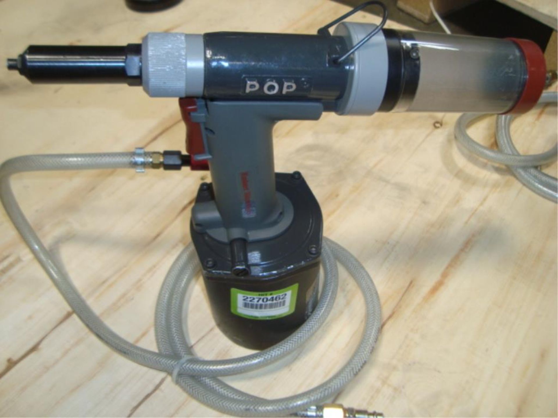 Pneumatic Rivet Tool Gun - Image 8 of 8