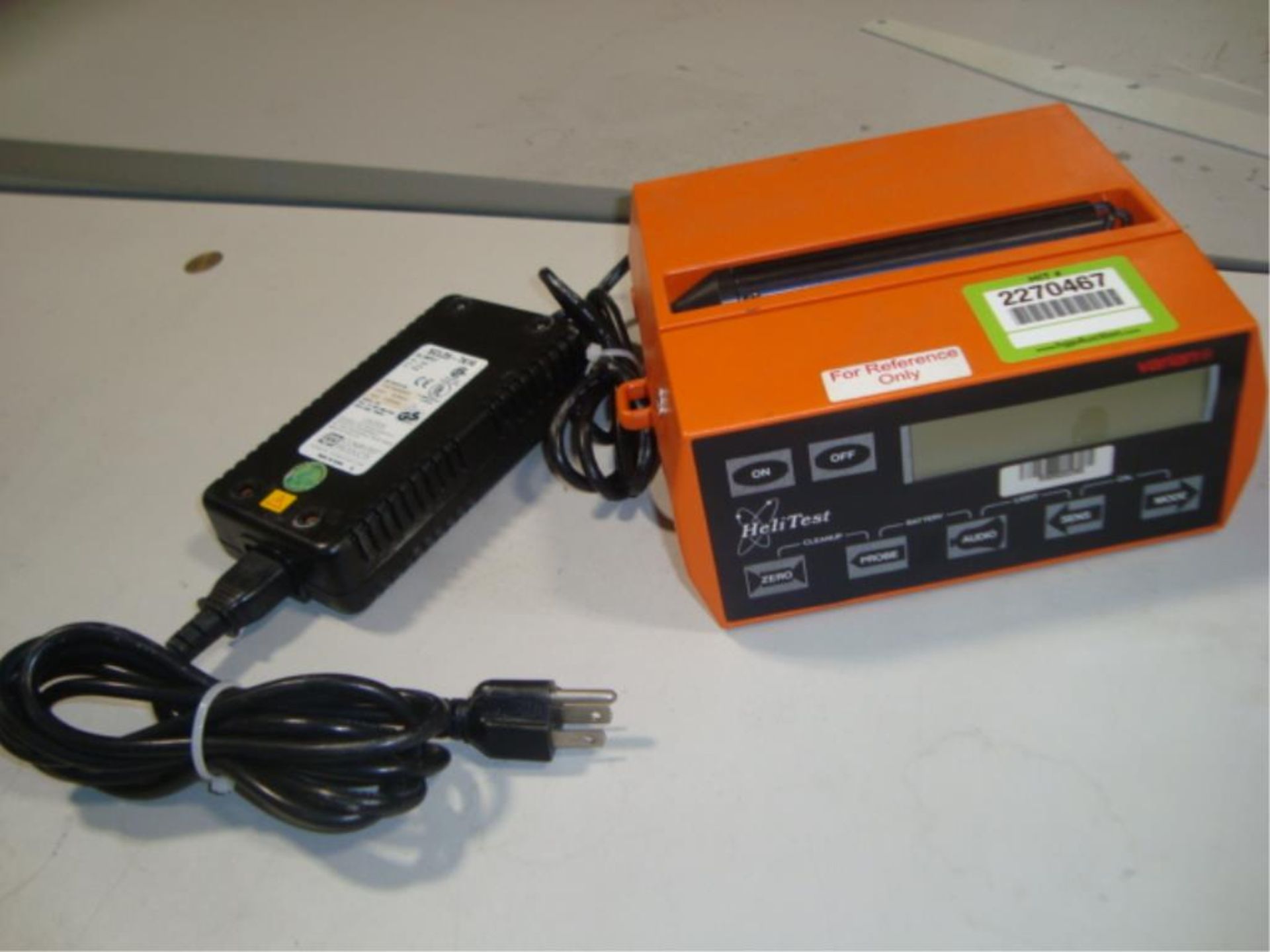 Portable Helium Leak Detector - Image 9 of 10