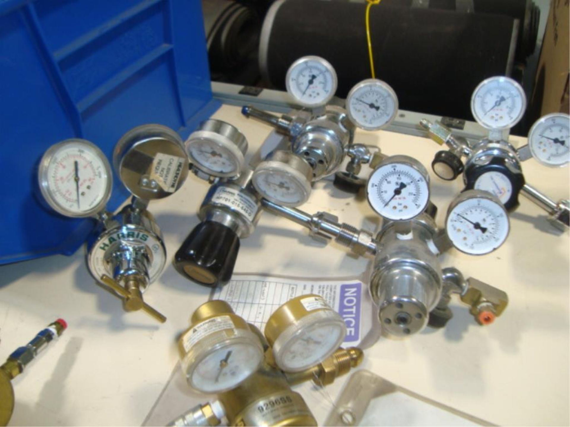 Gas Regulators - Image 7 of 12