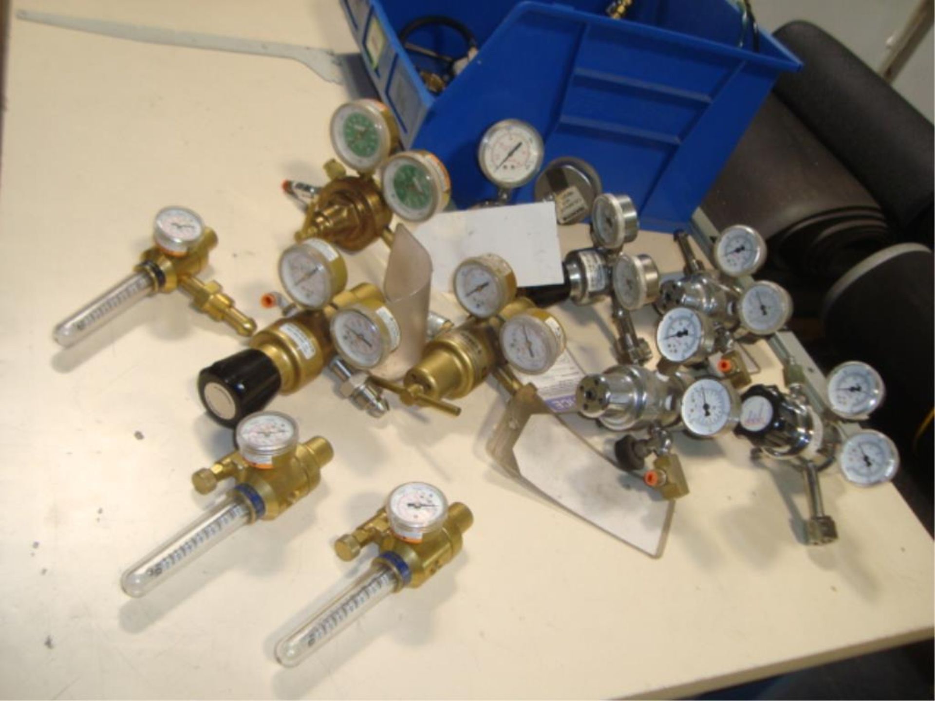 Gas Regulators - Image 2 of 12