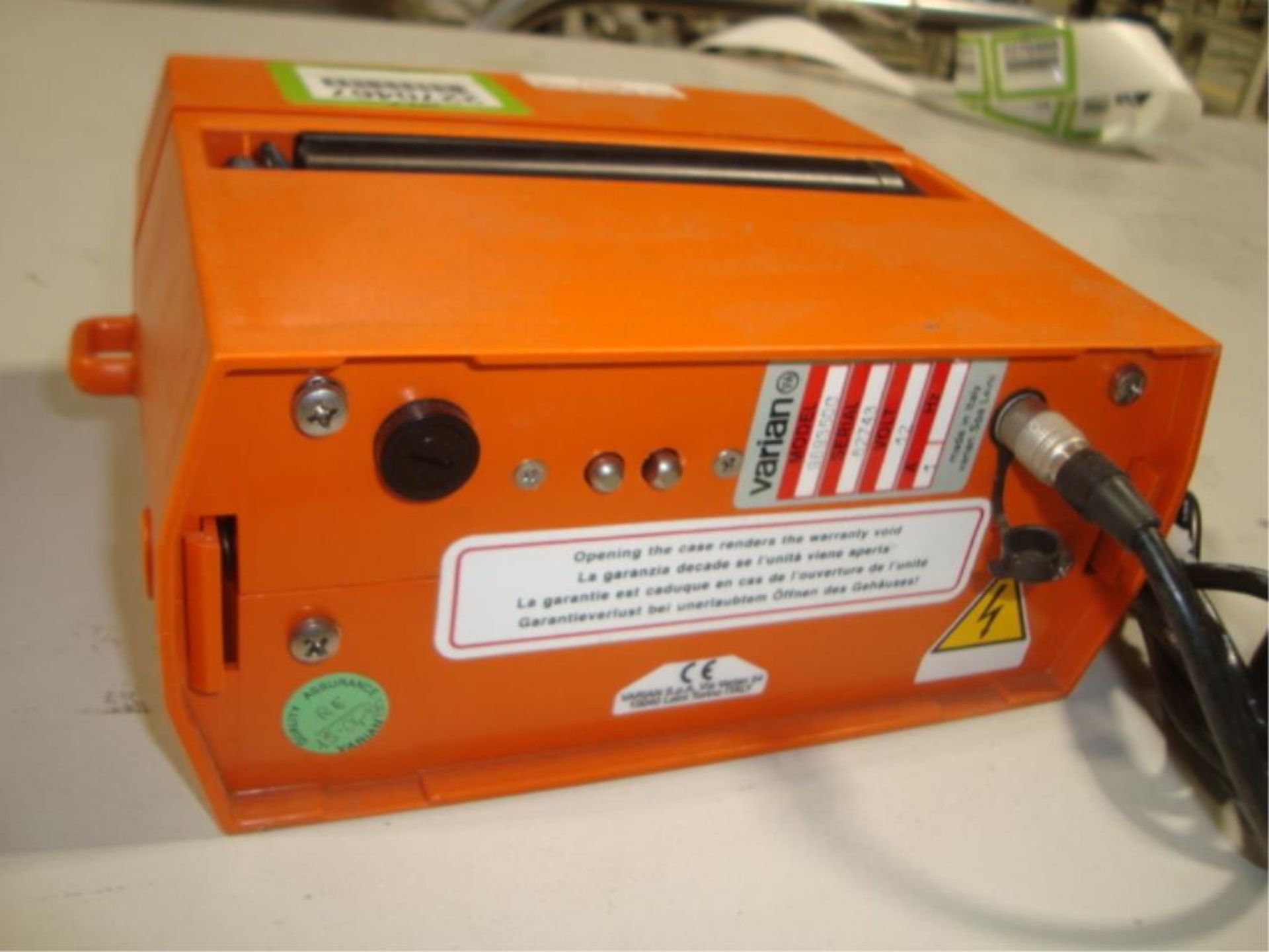 Portable Helium Leak Detector - Image 7 of 10