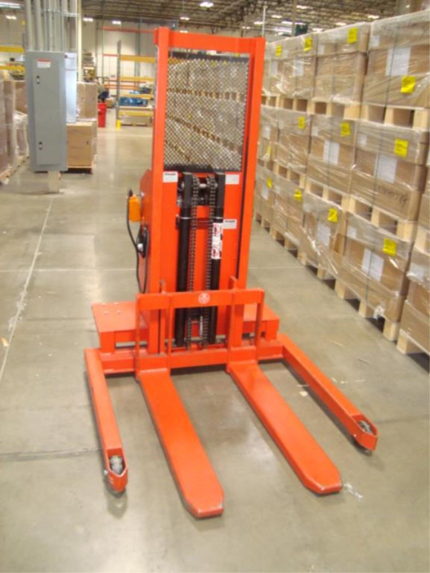 Electric Lift Truck - Image 7 of 14