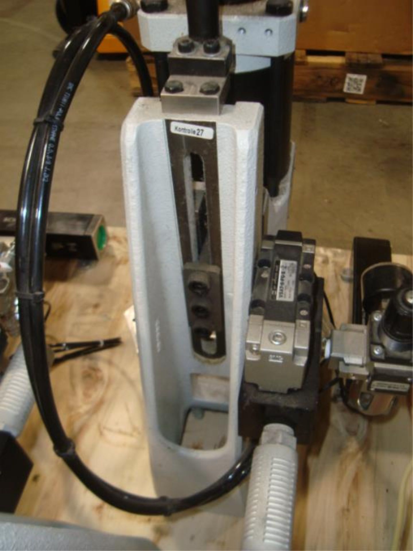 Hydro Pneumatic Press - Image 10 of 20