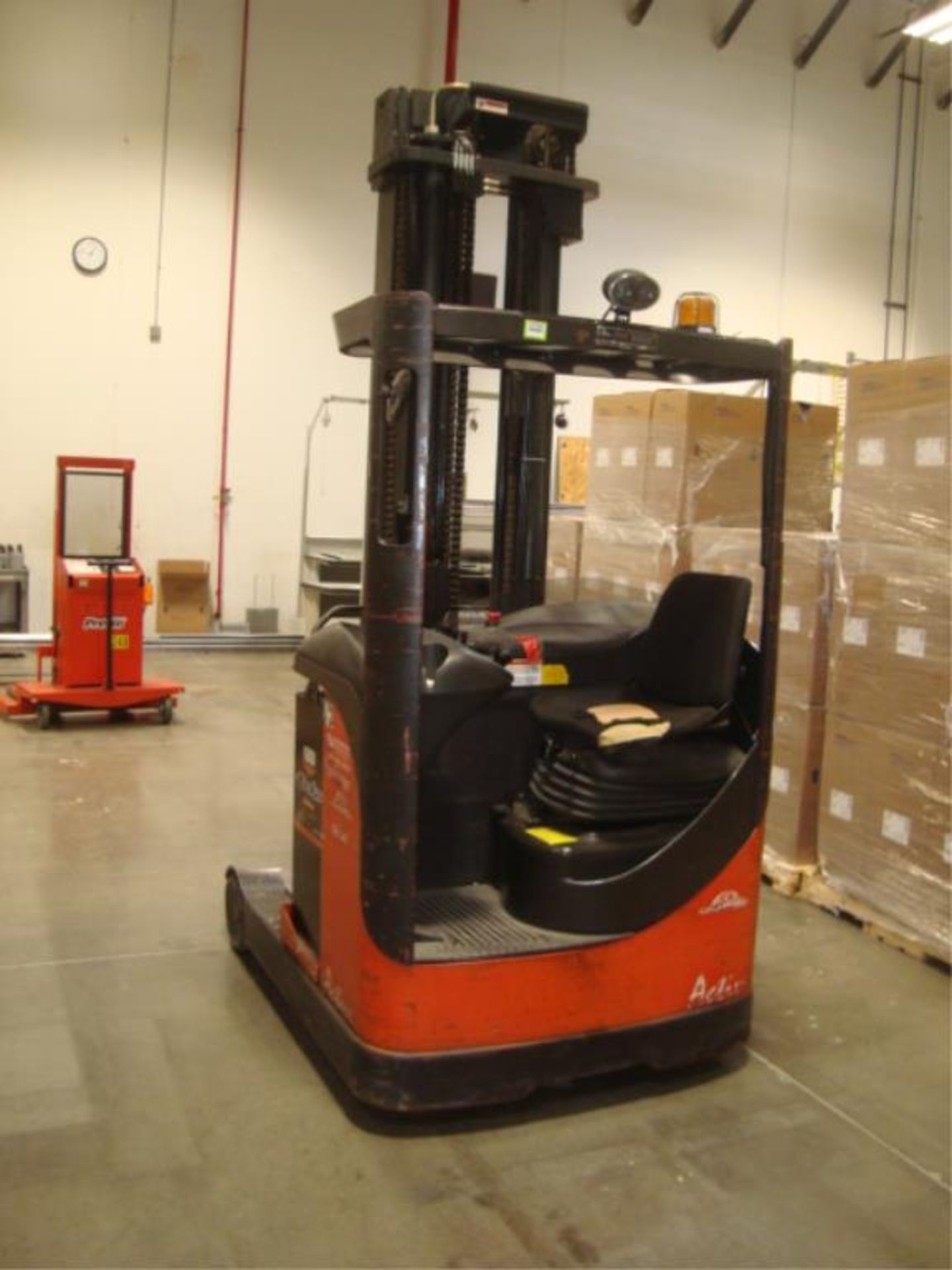 Electric Forklift - Image 4 of 28