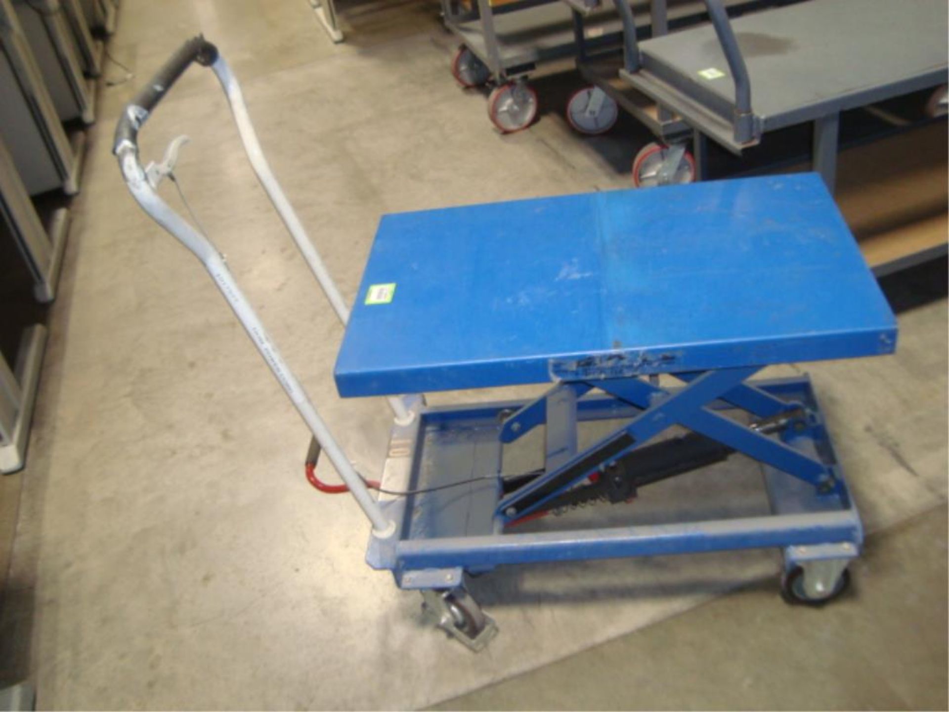 Hydraulic Lift Table - Image 2 of 8