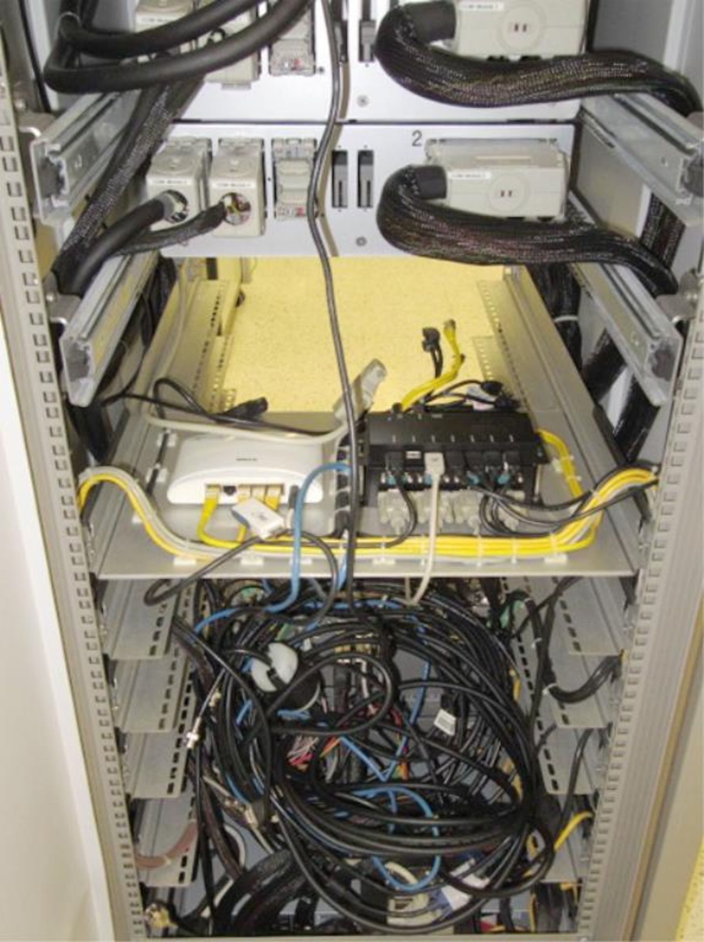 Test Cabinets - Image 7 of 30