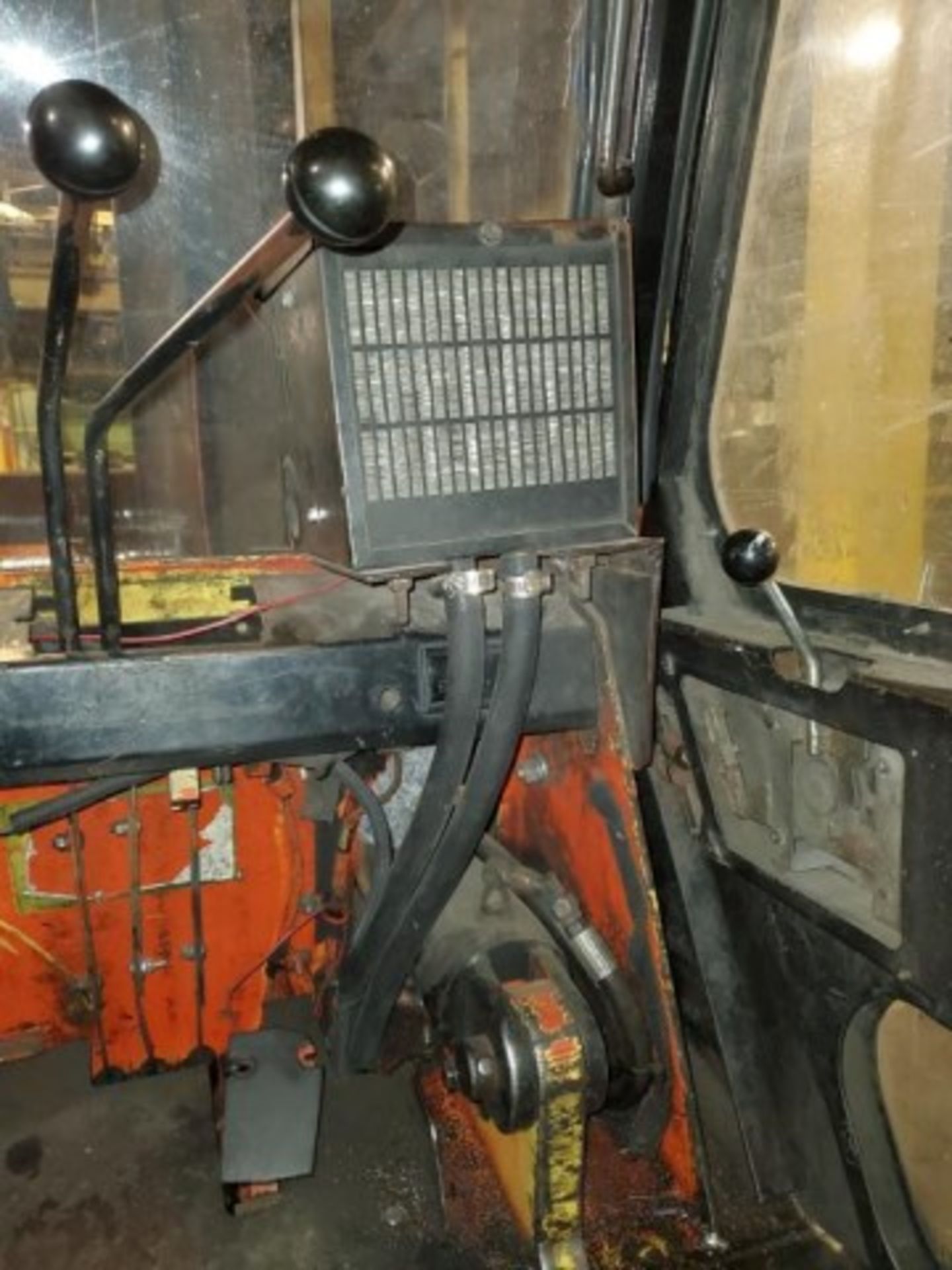 LP Forklift Machine - Image 8 of 8