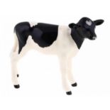 Porseleinen beeld: Friesian Calf, model 1249C, gemerkt Beswick -7 cm hoog-