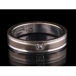 18kt witgouden ring met briljant geslepen diamant - ringmaat 53 mm -