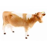 Porseleinen beeld: Guernsey Cow, model 1248A, Horns and ears separate, gemerkt Beswick -10,8 cm